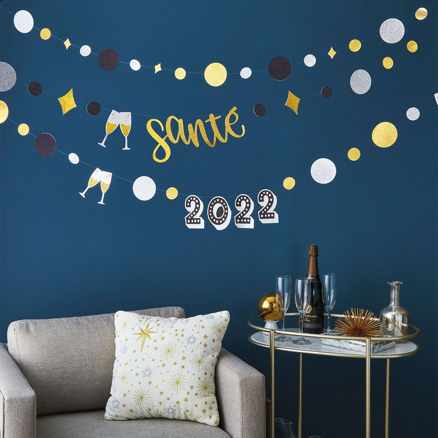 Cheers New Year&#x27;s Eve Party Garland