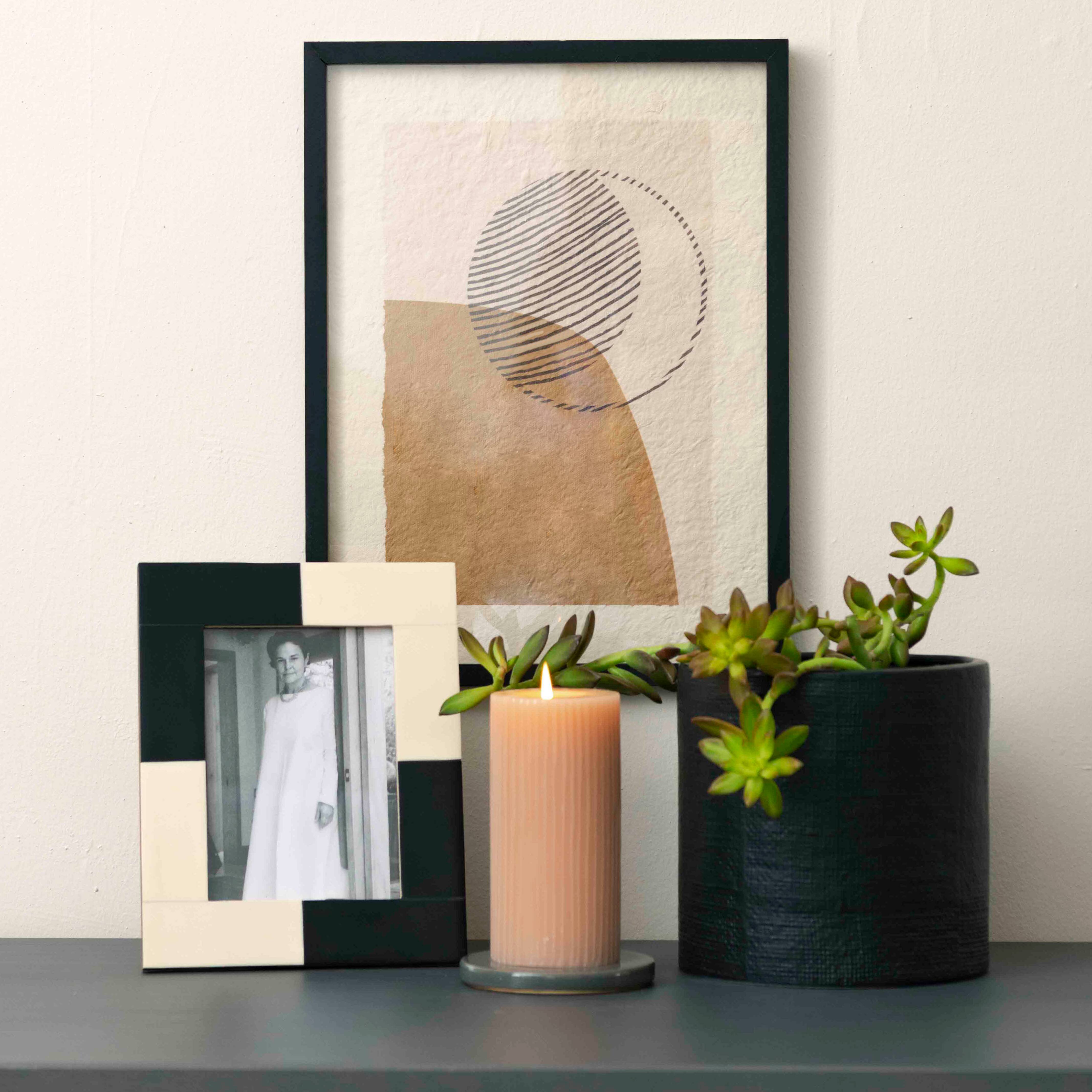 Hello Honey&#xAE; 7&#x22; Stoneware Planter