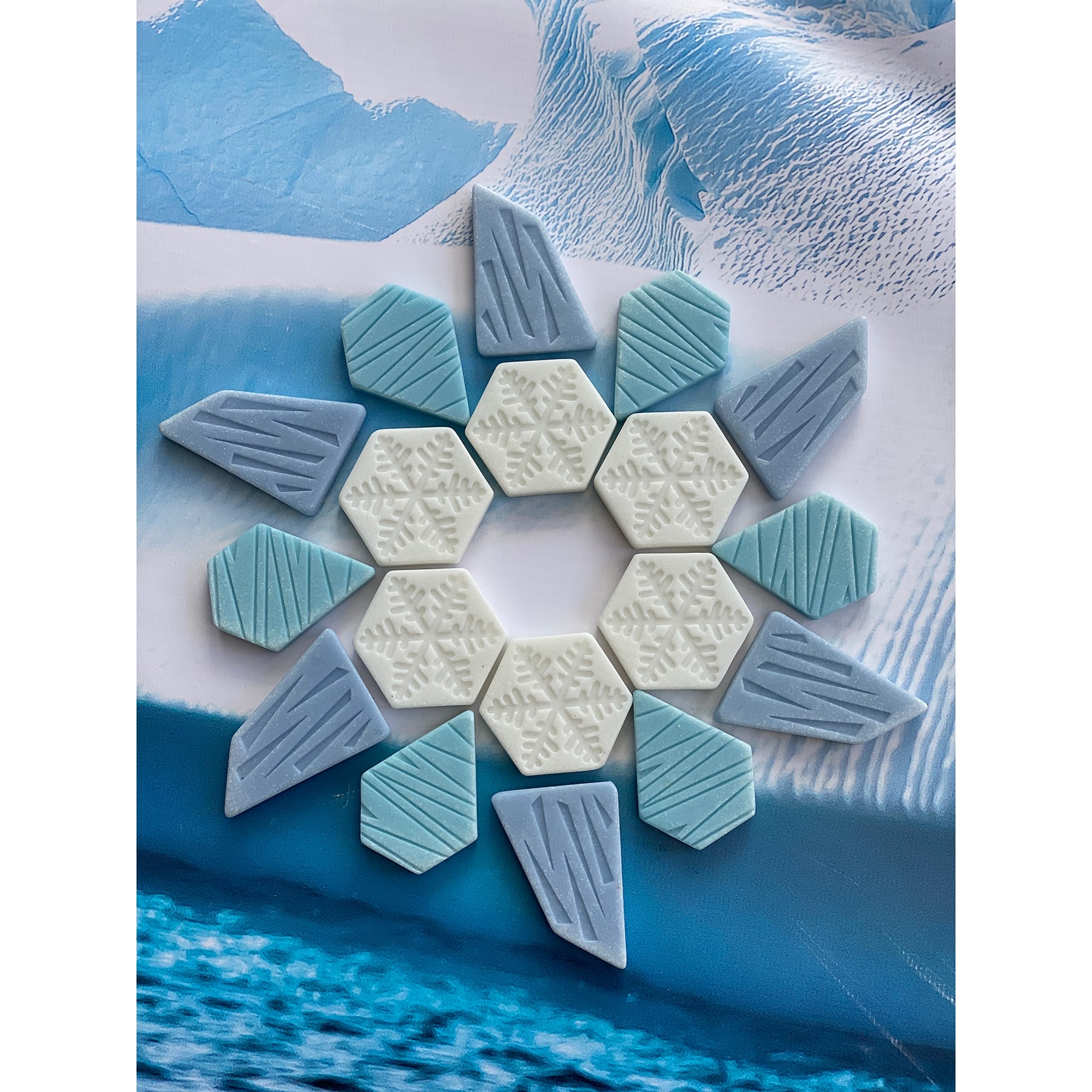 Yellow Door Scenery Stones Polar Play Set