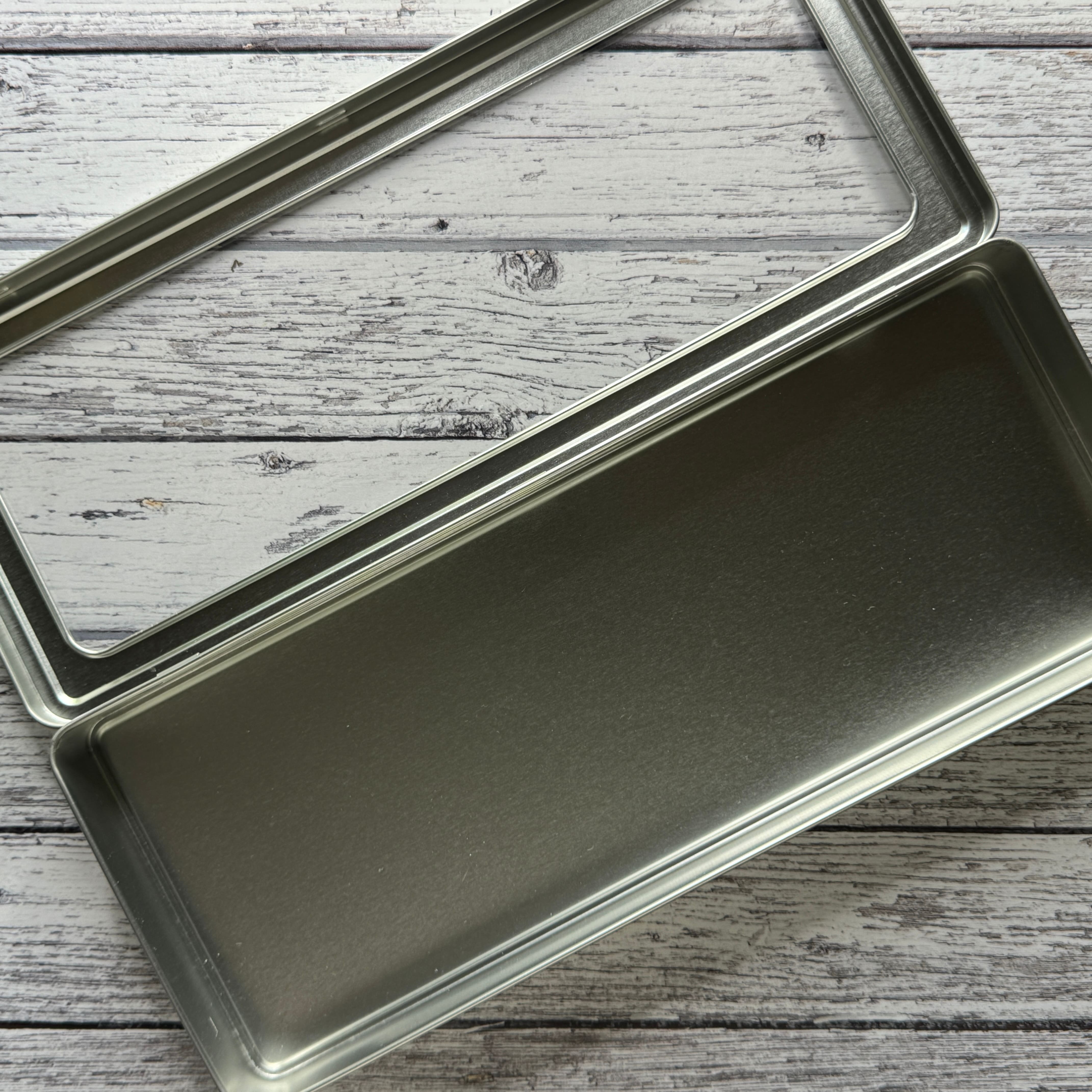 Tim Holtz&#xAE; Distress&#xAE; Spritz Storage Tin