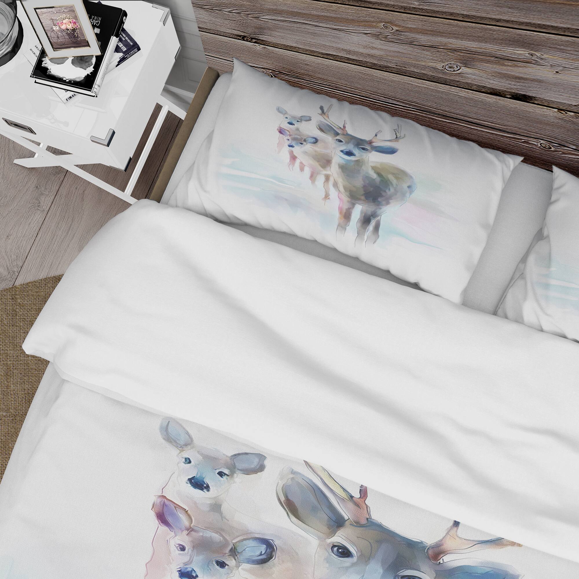 Designart &#x27;Beautiful Deer With Big Horns - Animal Duvet Cover Set