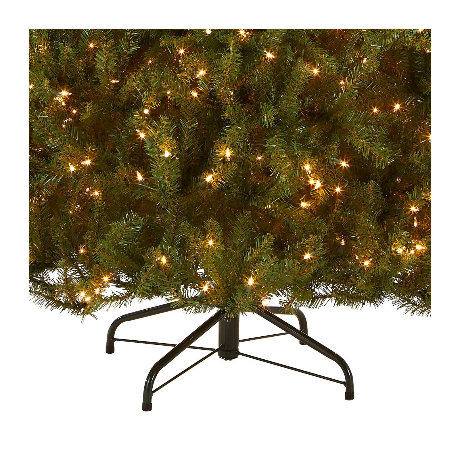 9 ft. Pre-Lit Dunhill&#xAE; Fir Medium Profile Artificial Christmas Tree, Clear Lights