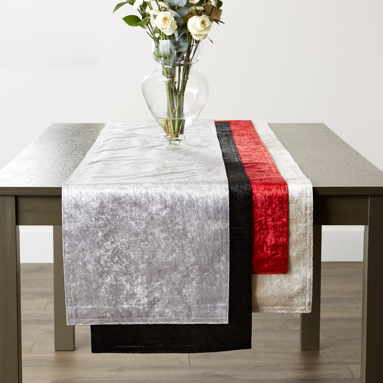 DII&#xAE; 108&#x22; Velvet Table Runner