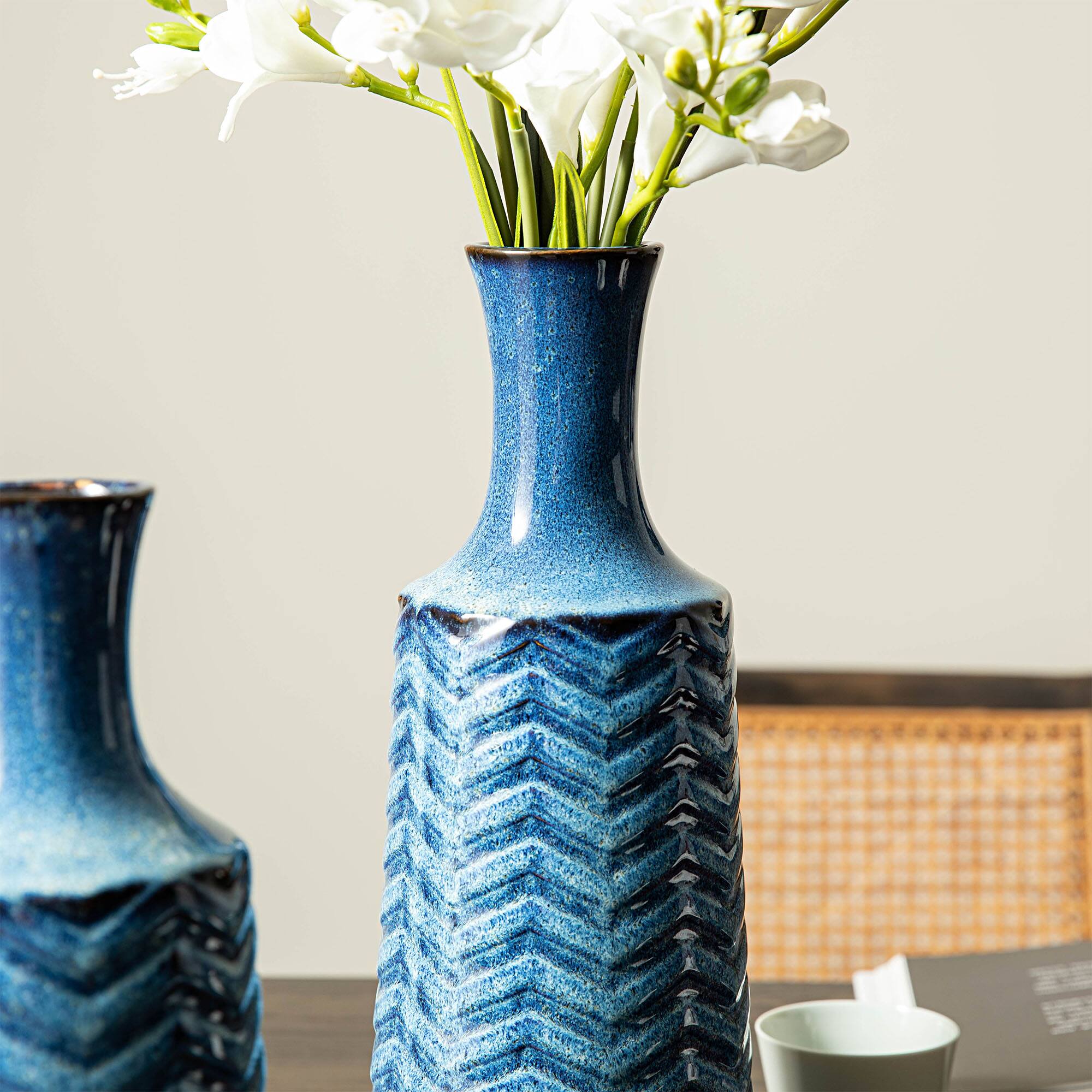Glitzhome® Brilliant Blue Chevron Ceramic Modern Vase Set