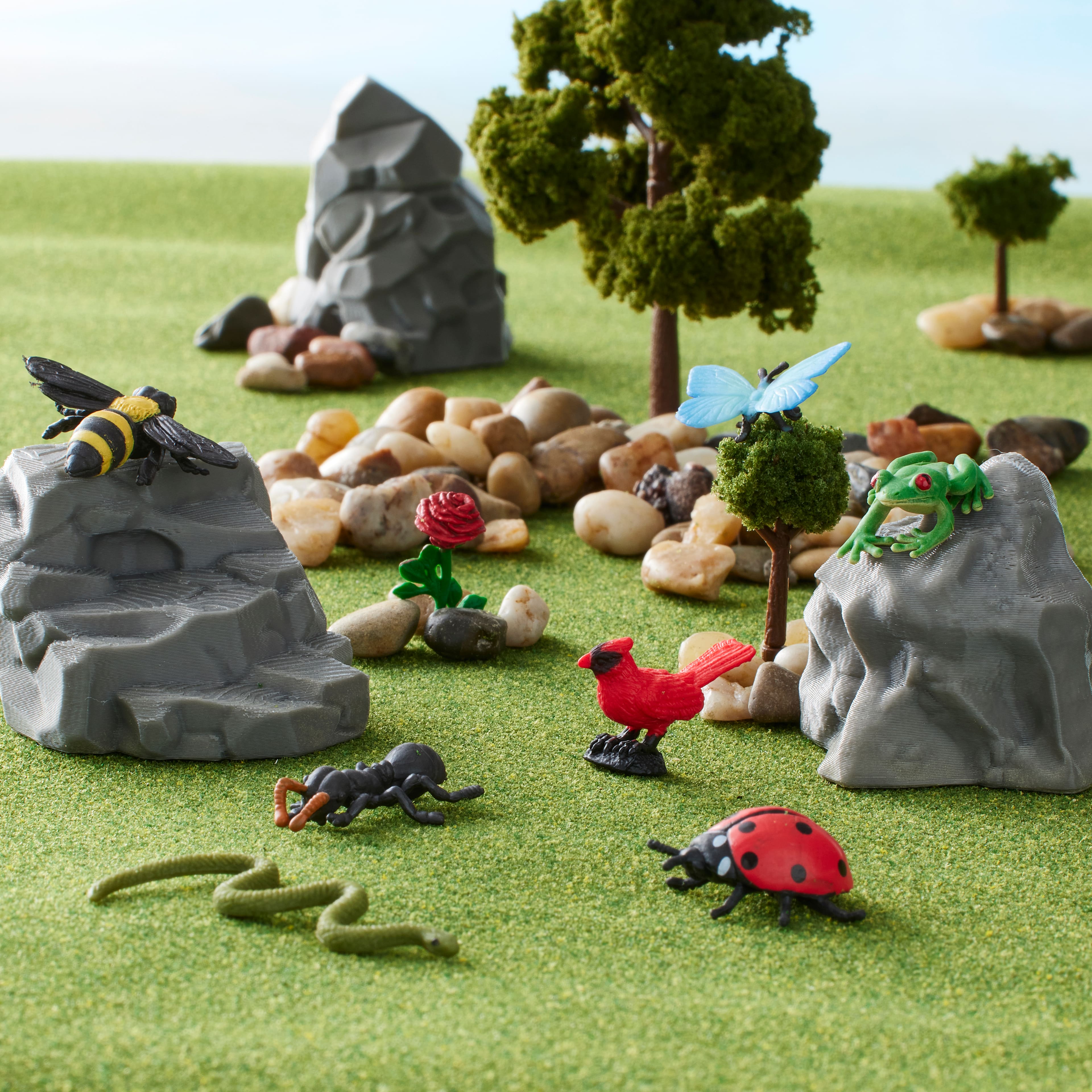 10 Pack: Safari Ltd® Good Luck Minis® Garden Fun Pack