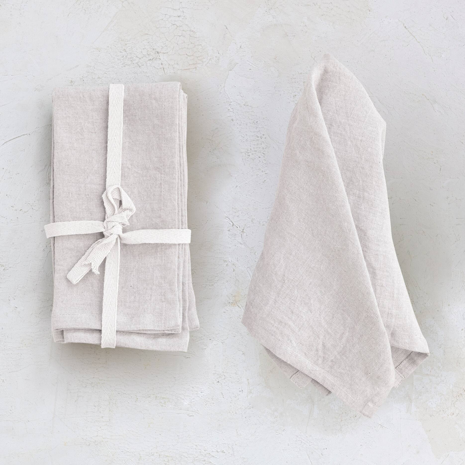 Hello Honey&#xAE; 18&#x22; Square Stonewashed Linen Dinner Napkins, 4ct.