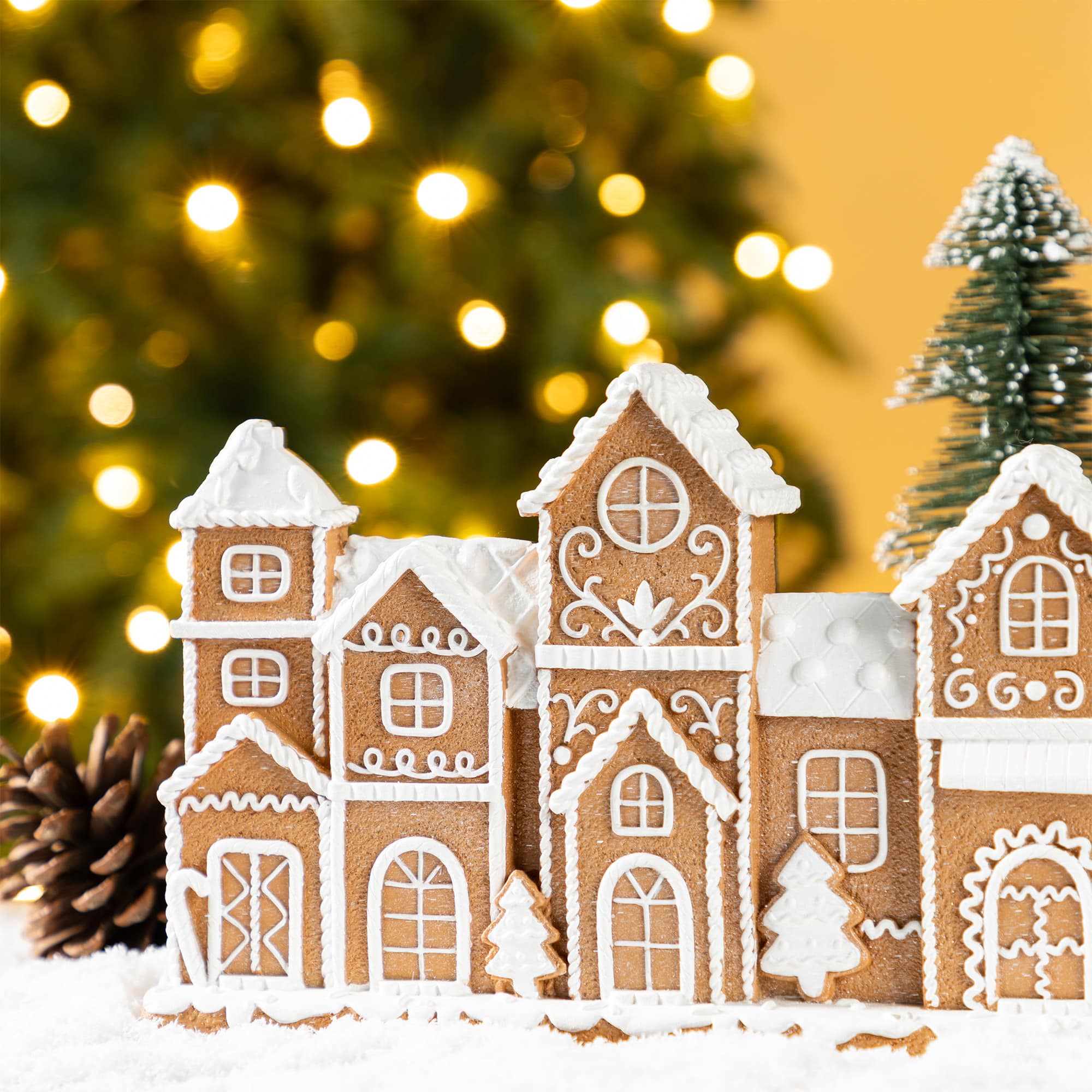 Glitzhome&#xAE; 12&#x22; Christmas Resin Gingerbread Townhouse Table Decor