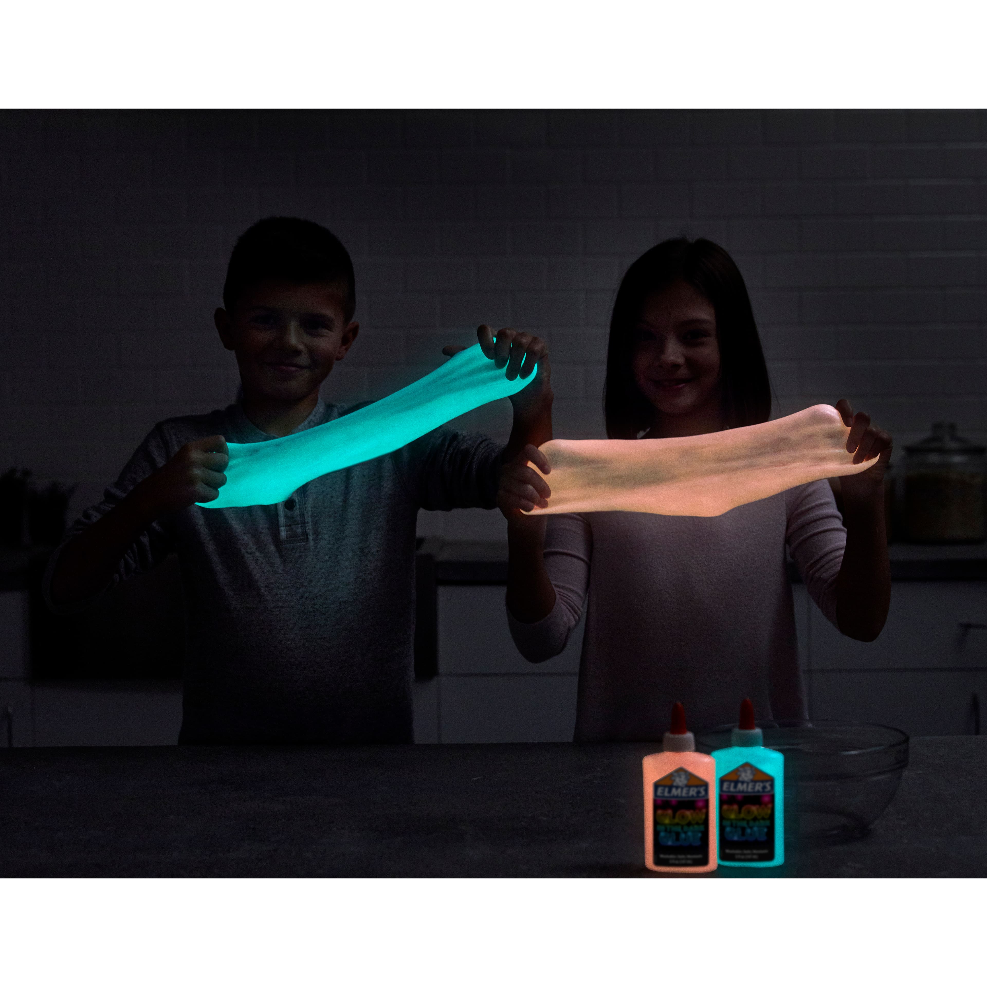 Elmer's® Glow in the Dark Glue
