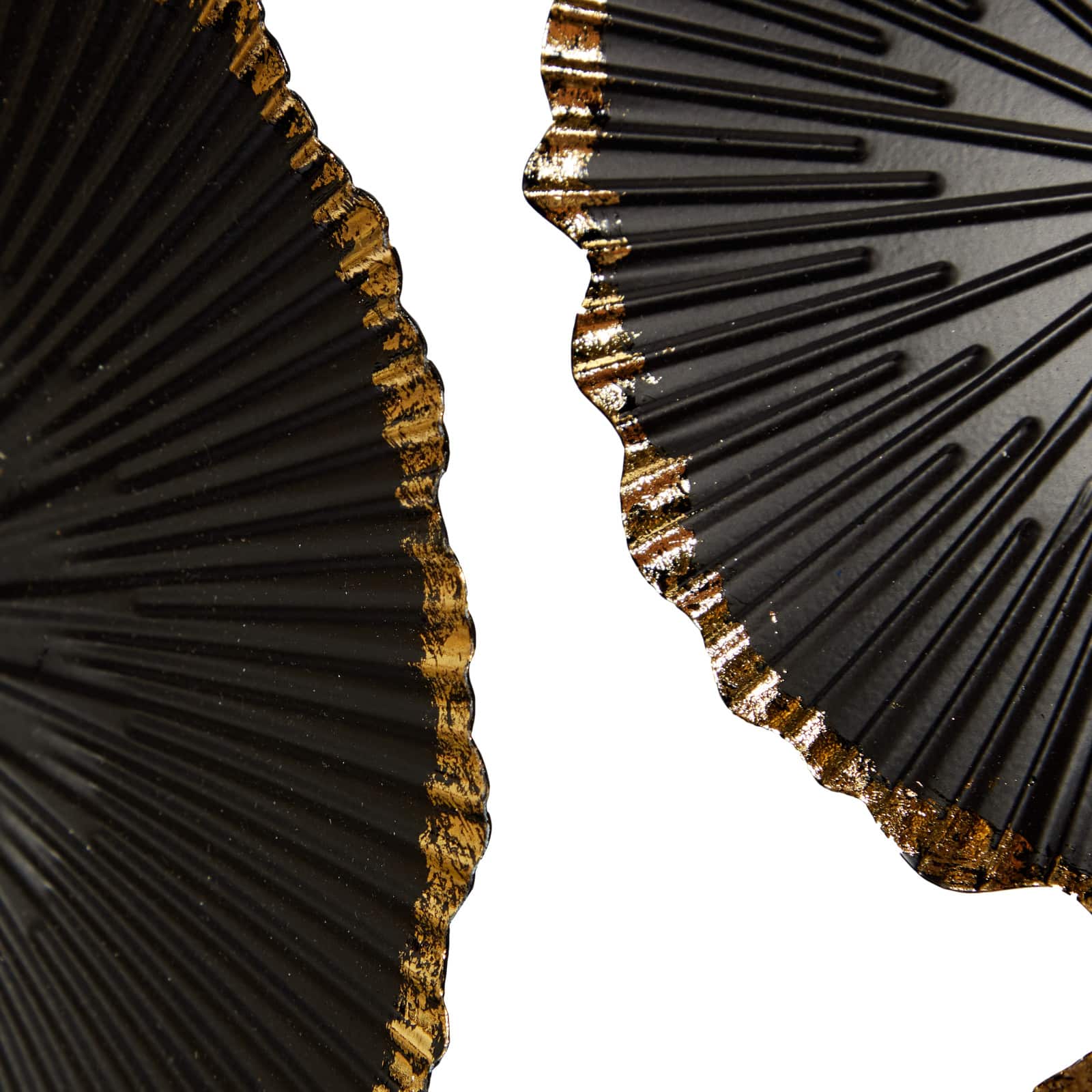 CosmoLiving by Cosmopolitan Black Metal Wall Décor