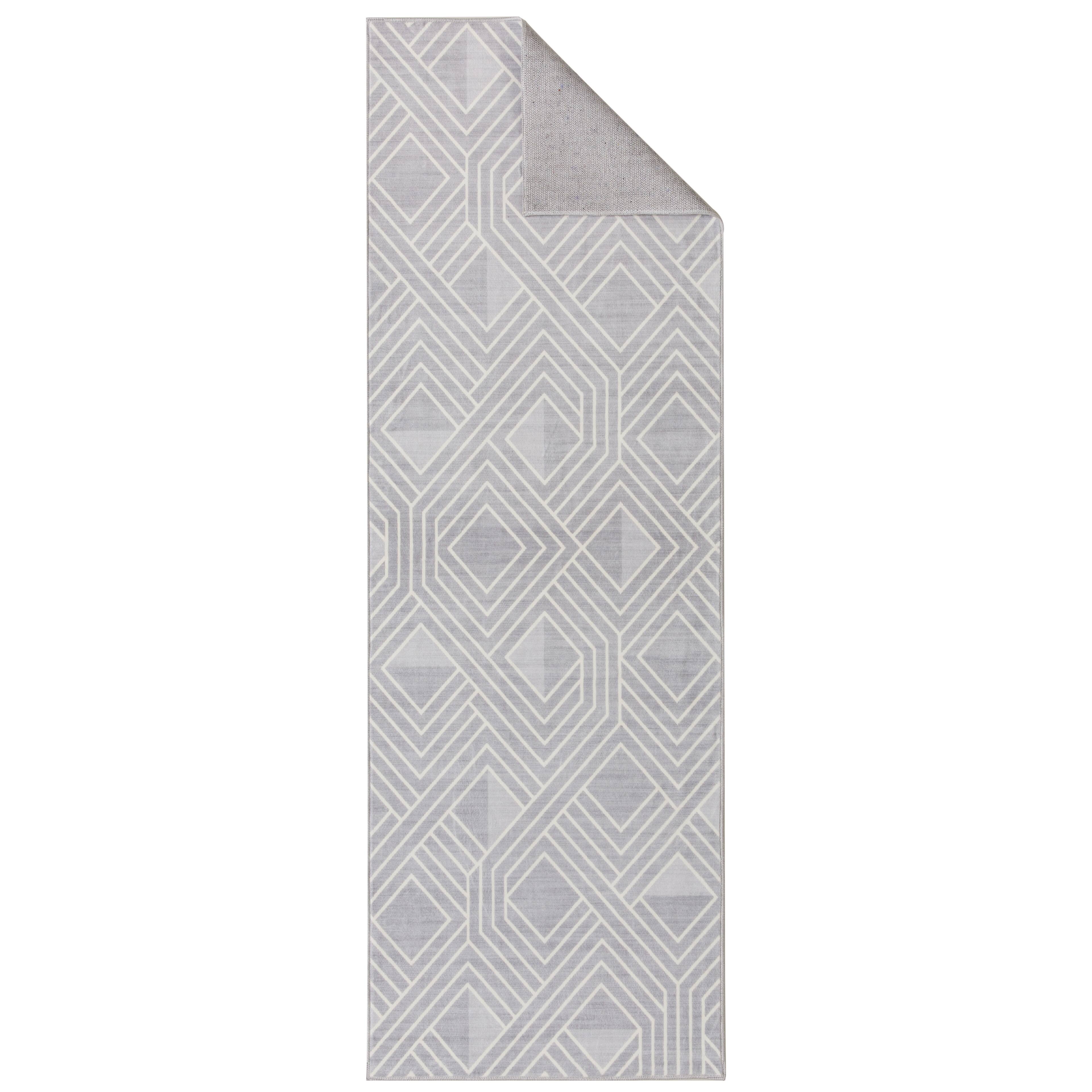 Grey Geometric Diamond Print Traditional Washable Area Rug by Ashland&#xAE;