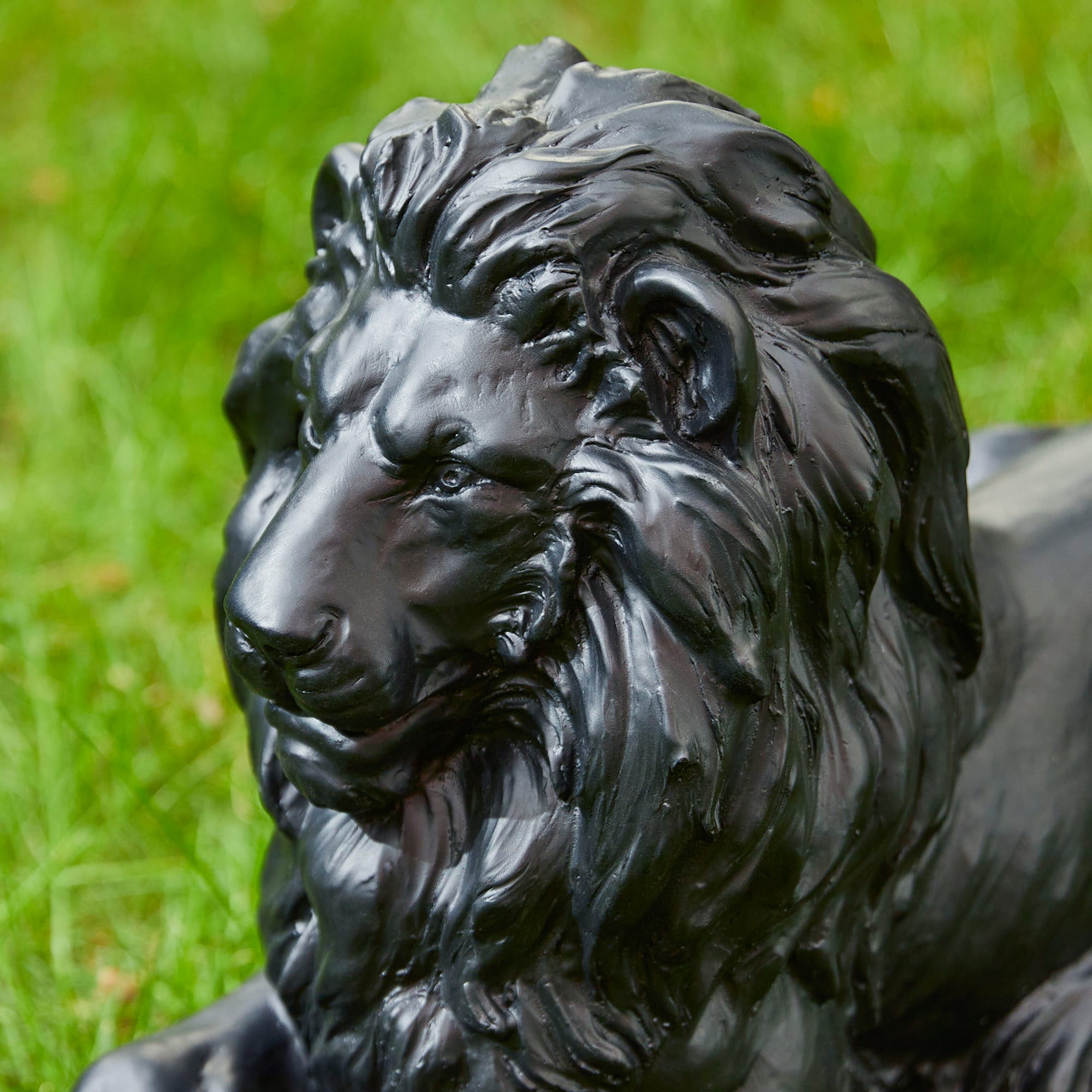 Glitzhome® 22" Lying Guardian Lion Statue
