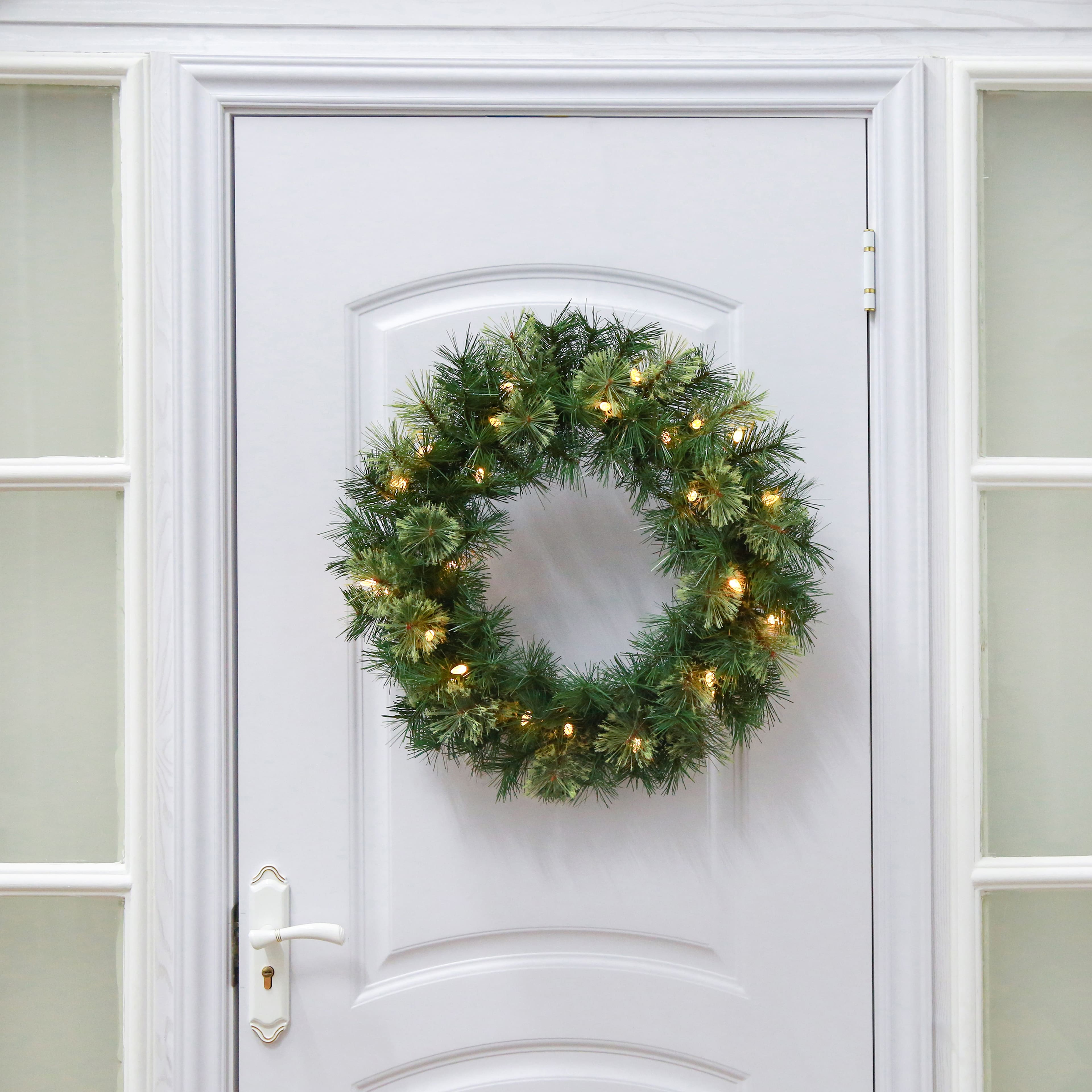 24&#x22; Pre-Lit Cashmere Wreath by Ashland&#xAE;