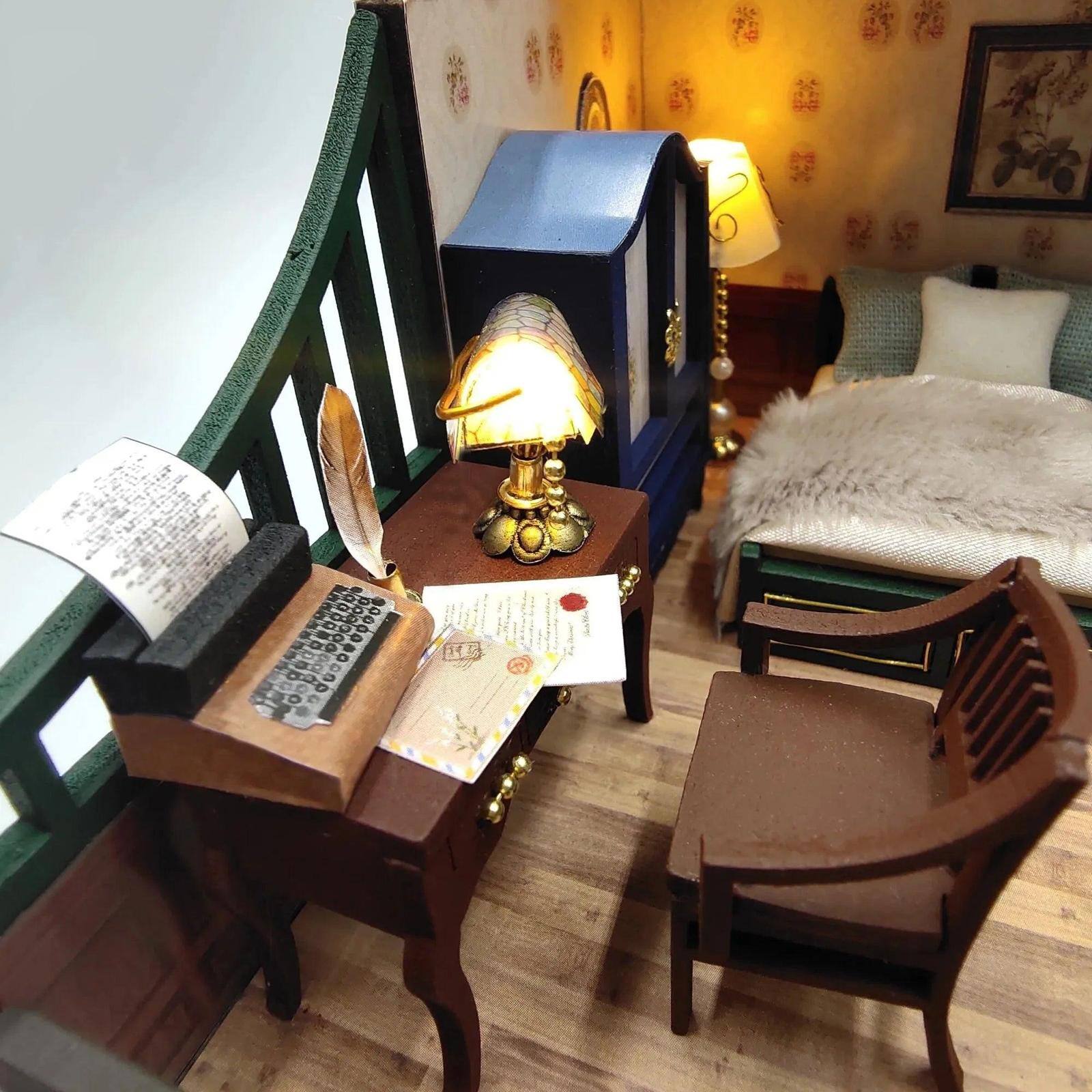 Wizardi House in English Style Miniature Dollhouse Roombox Kit