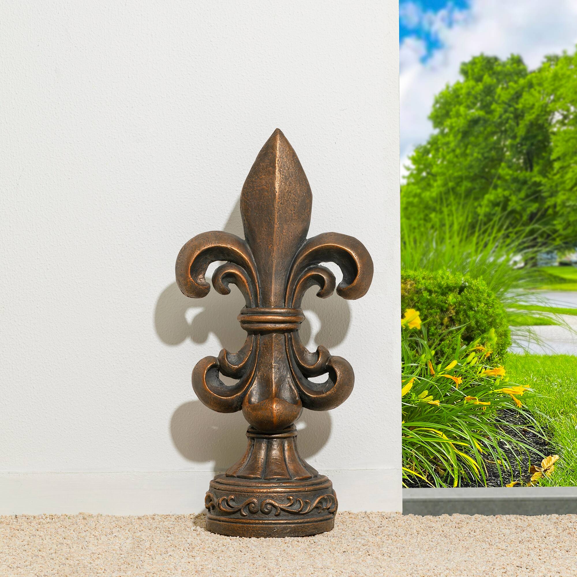 Glitzhome&#xAE; 27&#x22; Standing Fleur-de-Lis Garden Statue