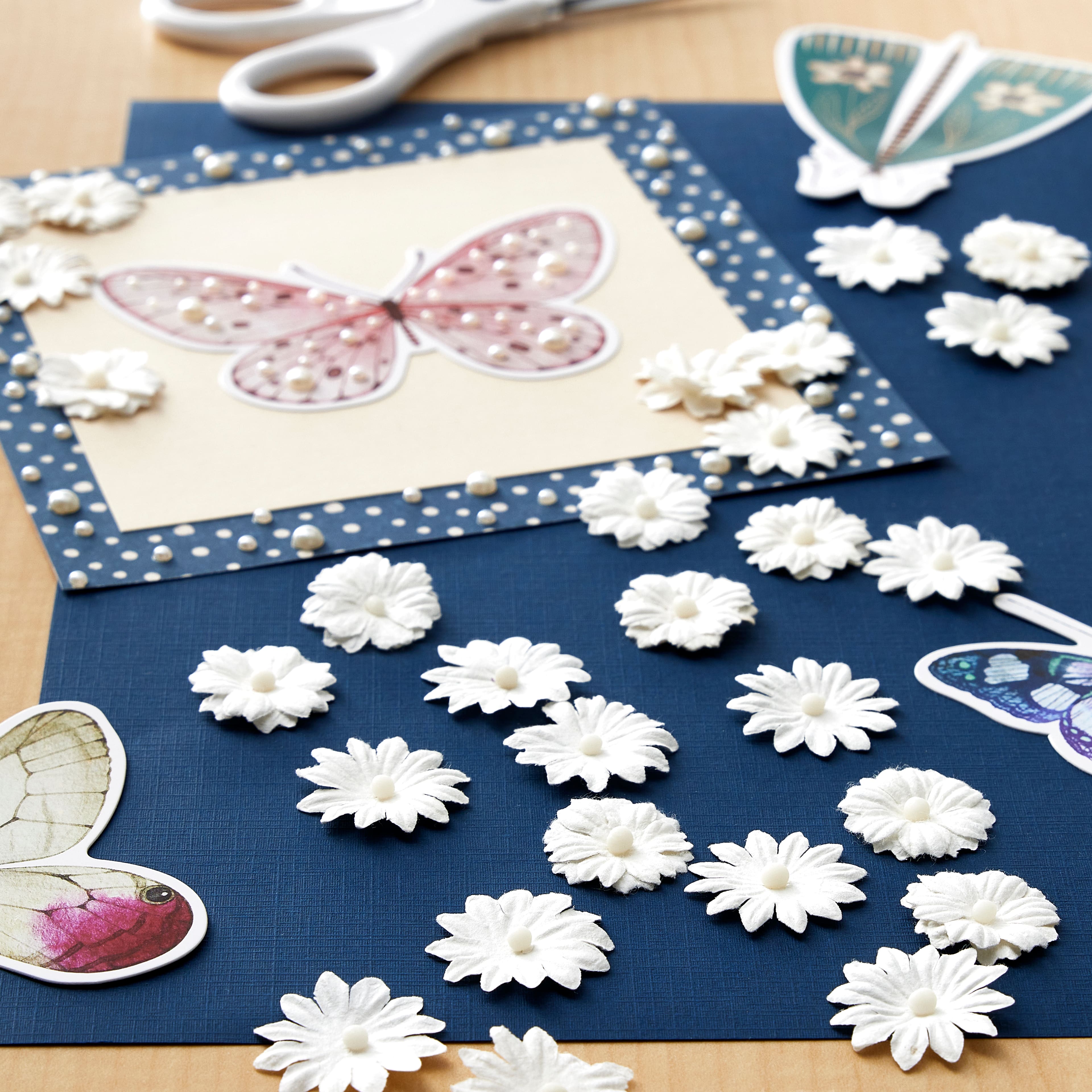 Recollections™ Signature Floral Embellishments