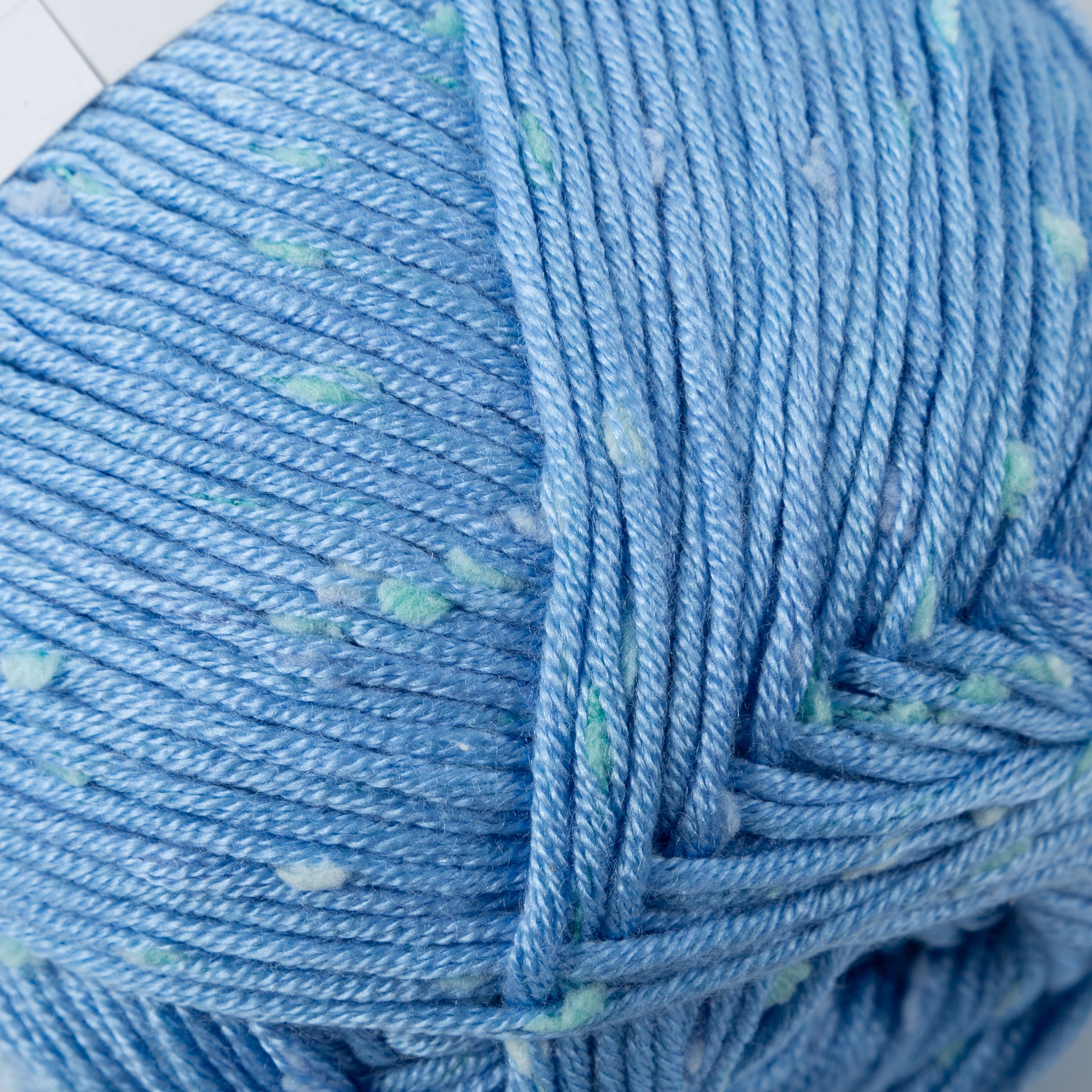 Flecks&#x2122; Yarn by Loops &#x26; Threads&#xAE;