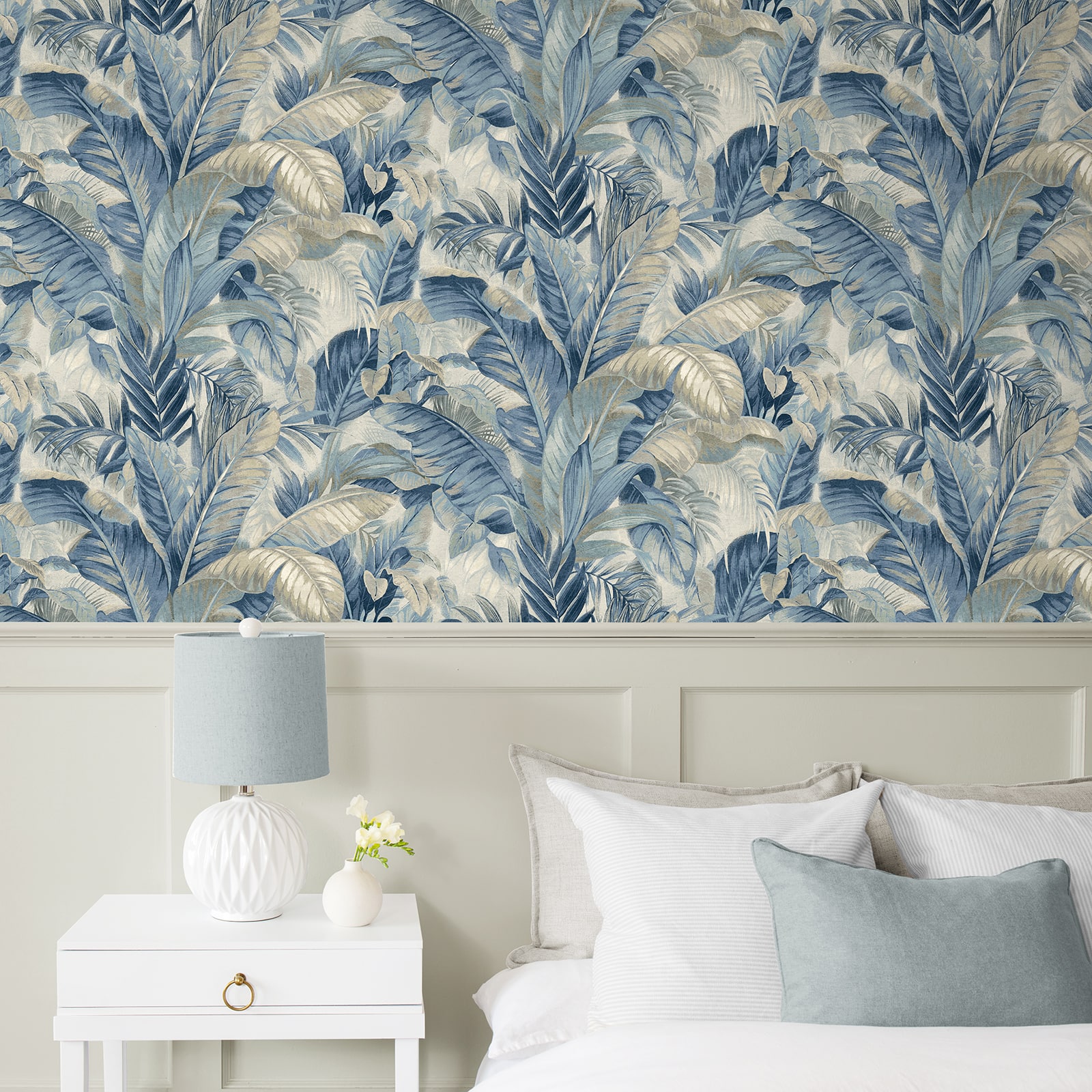 Tommy Bahama Nassau Peel &#x26; Stick Wallpaper