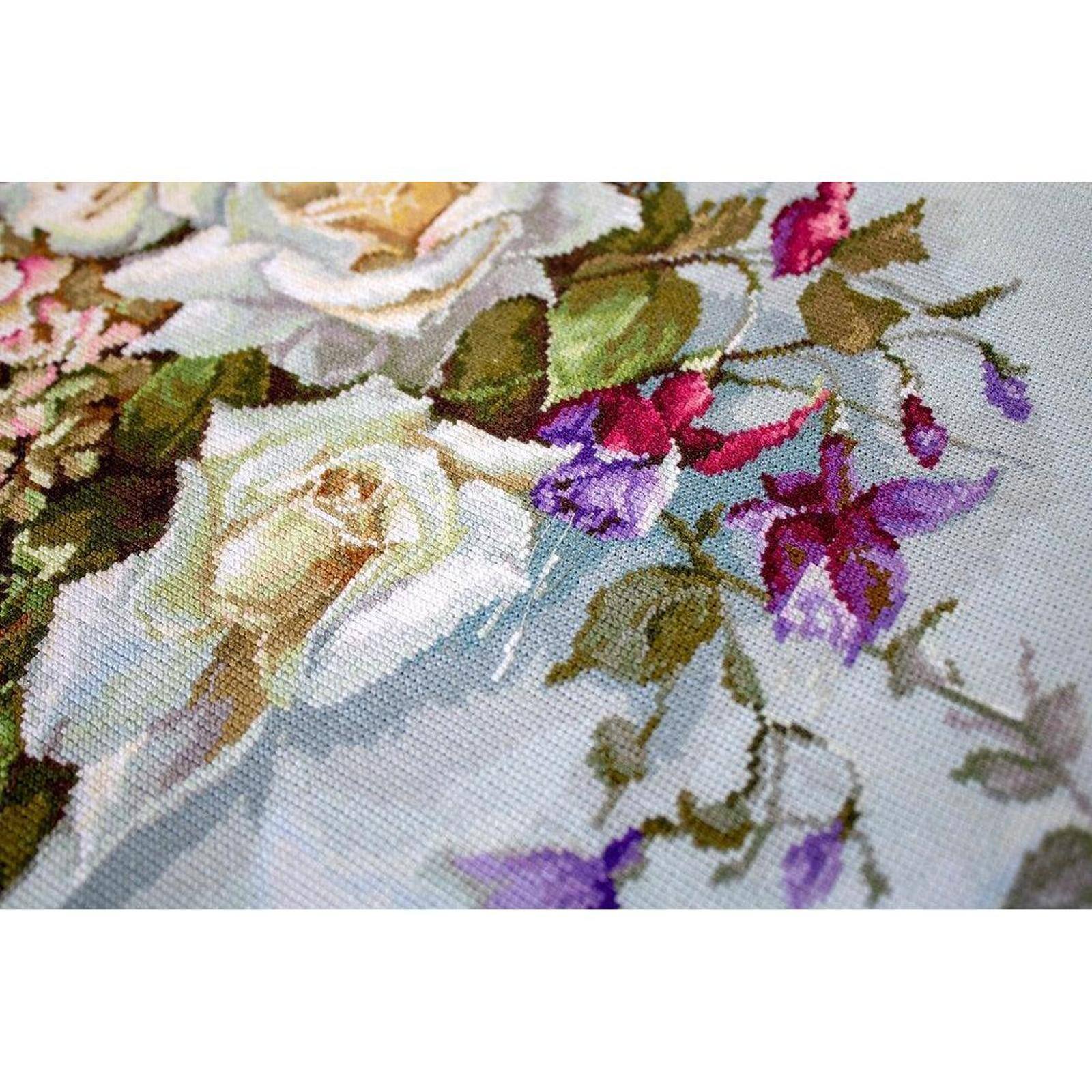 Luca-s Bouquet With Roses Counted Cross Stitch Kit