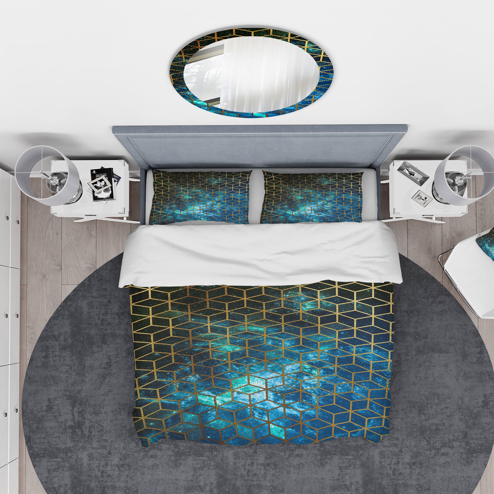 Designart &#x27;Yellow Cubes over Blue Cosmic Background&#x27; Modern &#x26; Contemporary Bedding Set - Duvet Cover &#x26; Shams
