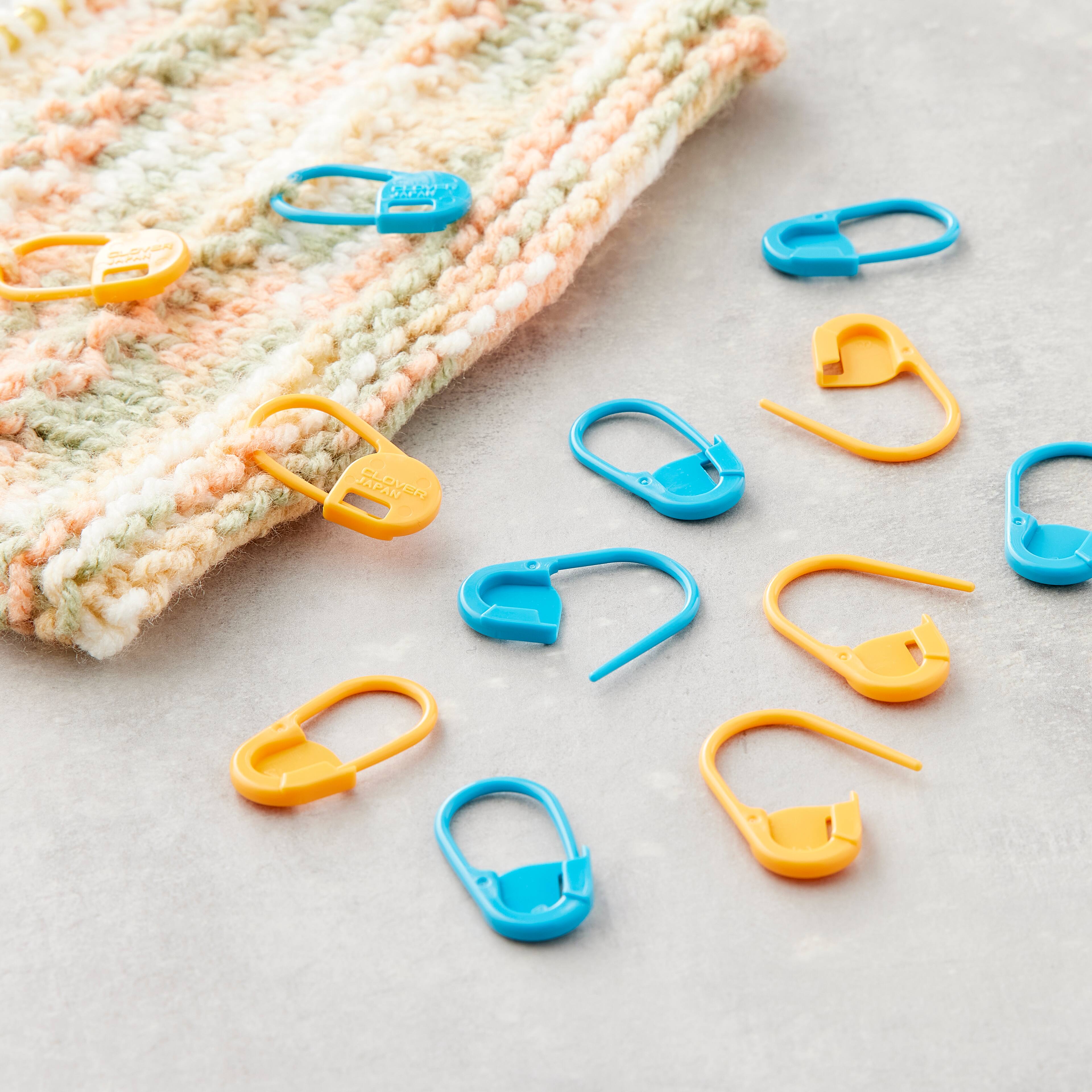 Clover Locking Stitch Markers - 20 Pieces Per Pack, Secure Markers For Knitting & Crochet