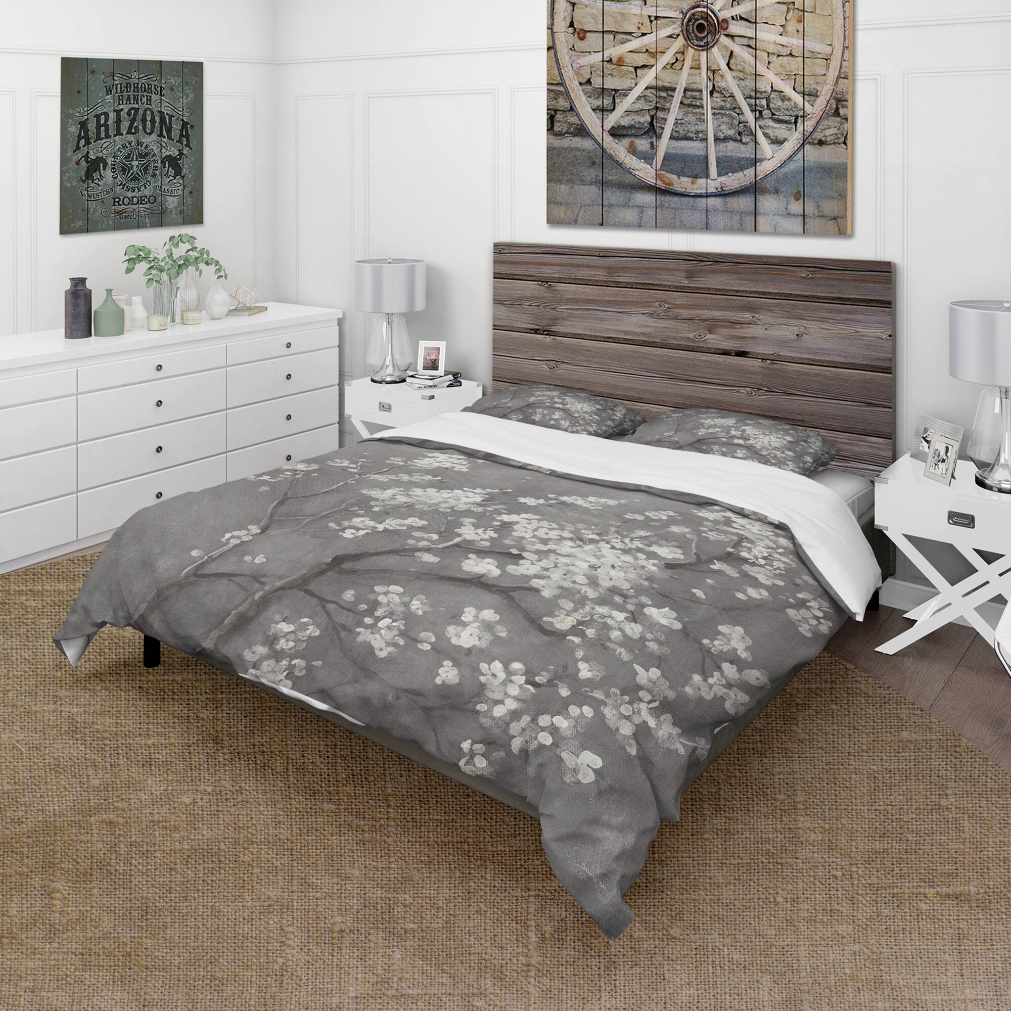 Designart &#x27;White Cherry Blossoms I&#x27; Farmhouse Bedding Set - Duvet Cover &#x26; Shams