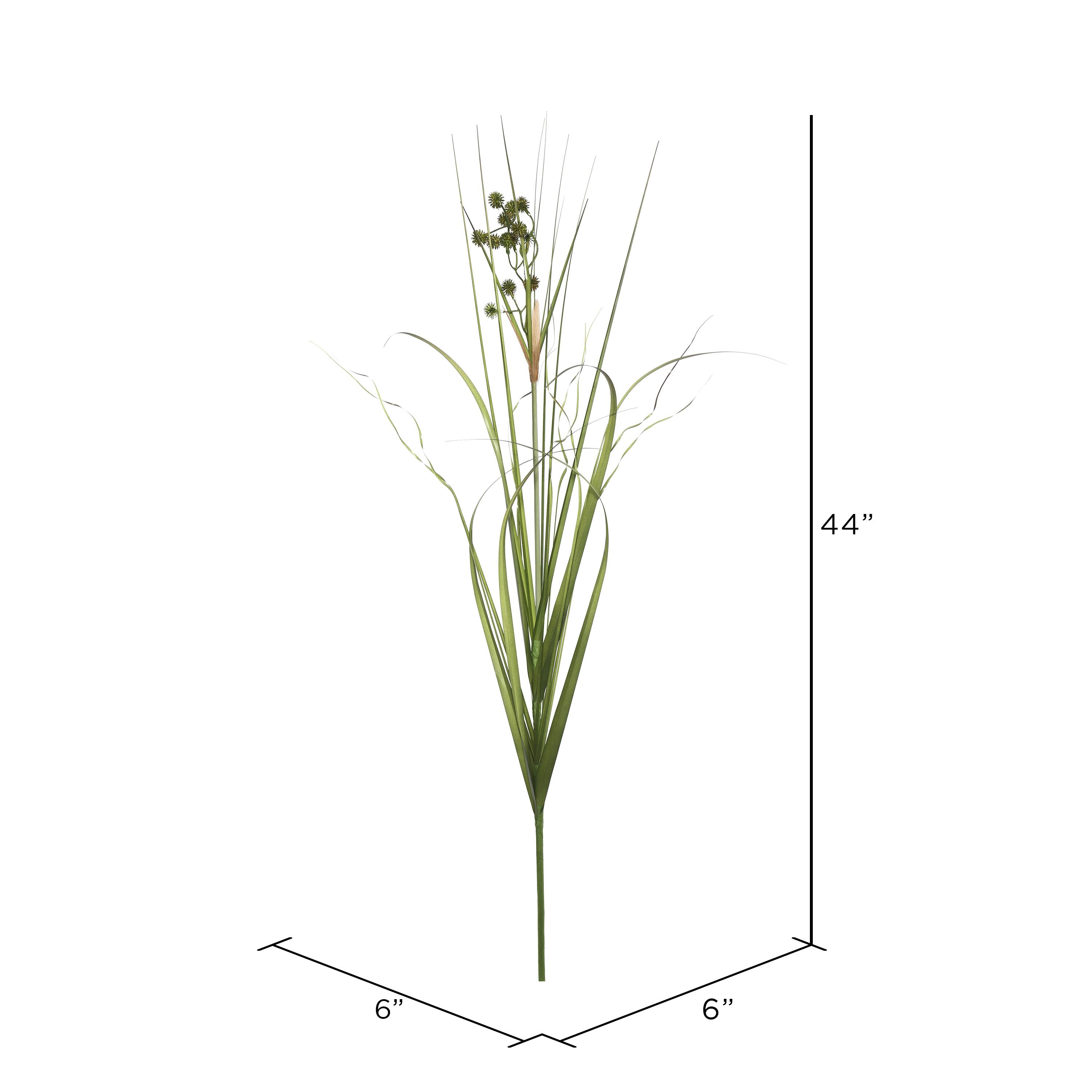 4 Pack: Green Grass With Pomp Balls Spray