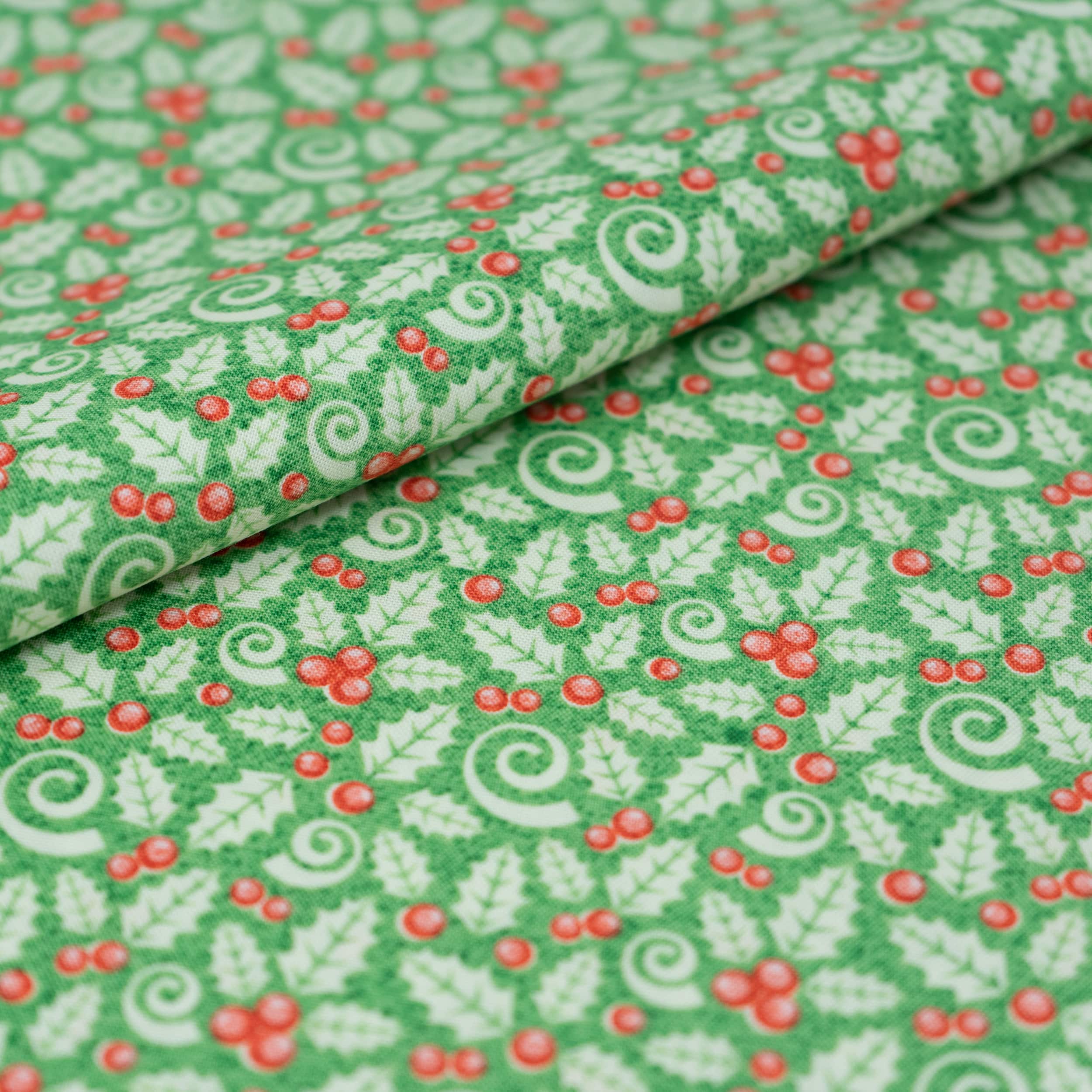 SINGER Christmas Leaves Cotton Fabric