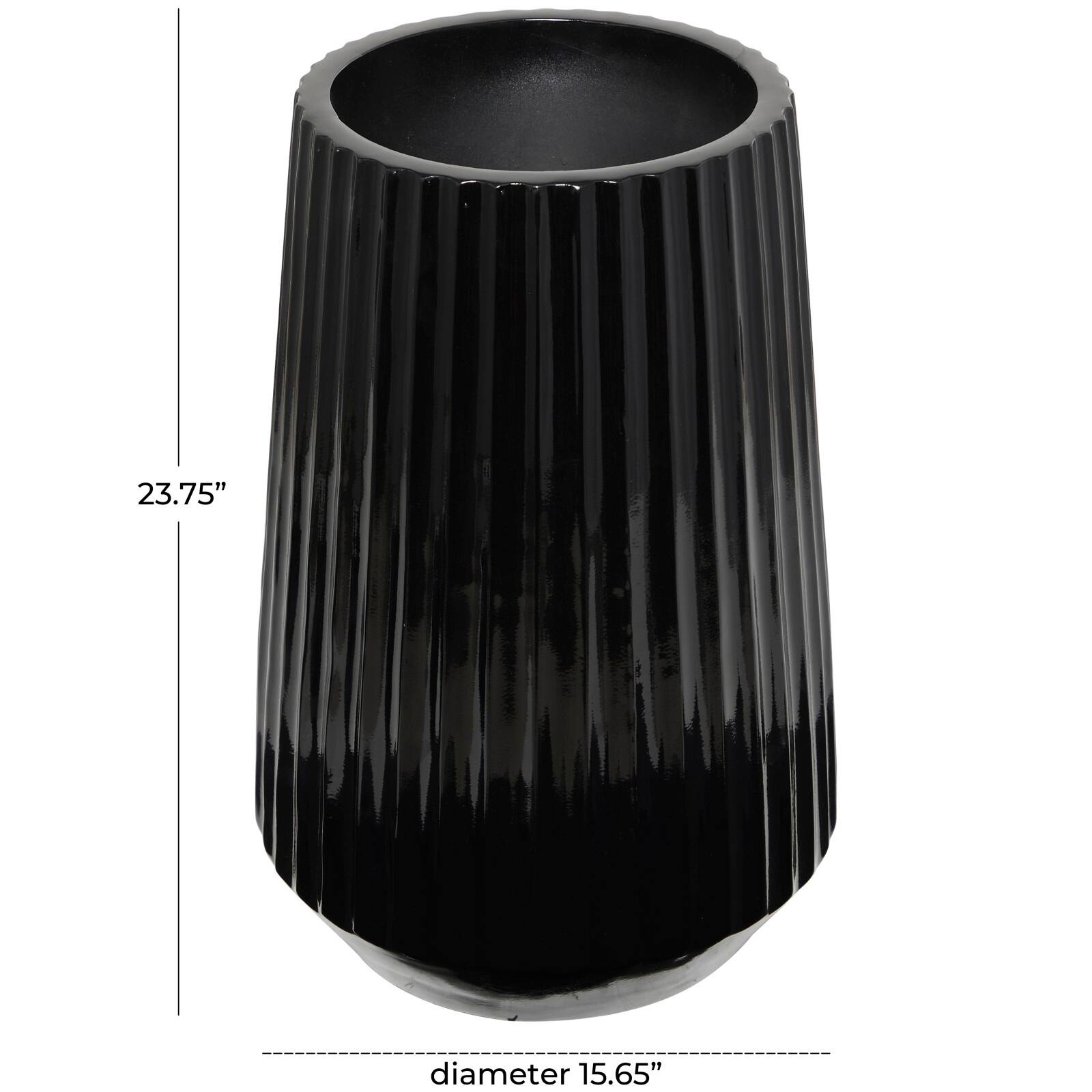24&#x22; Black Modern Vase
