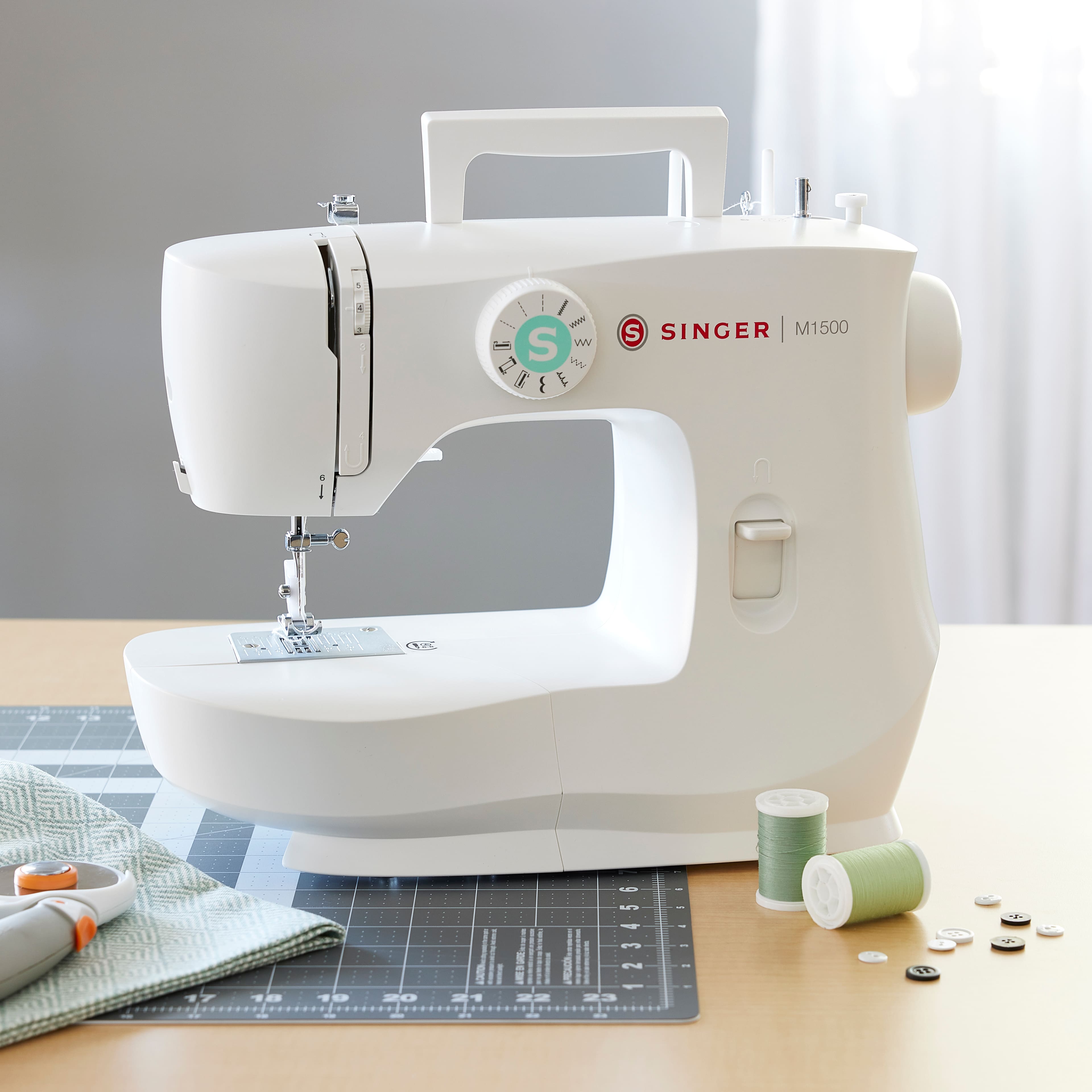 SINGER M1500 Sewing Machine with 6 Built-In Stitches for sale