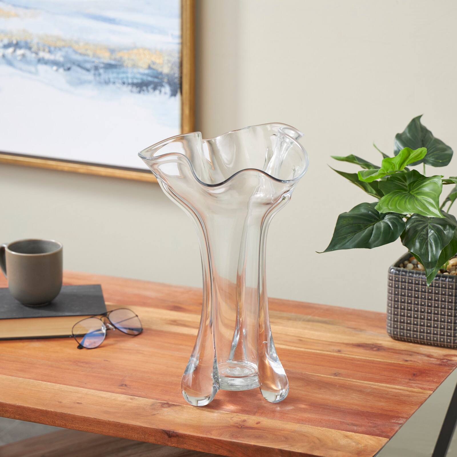 Clear Abstract Fluted Tulip Glass Vase
