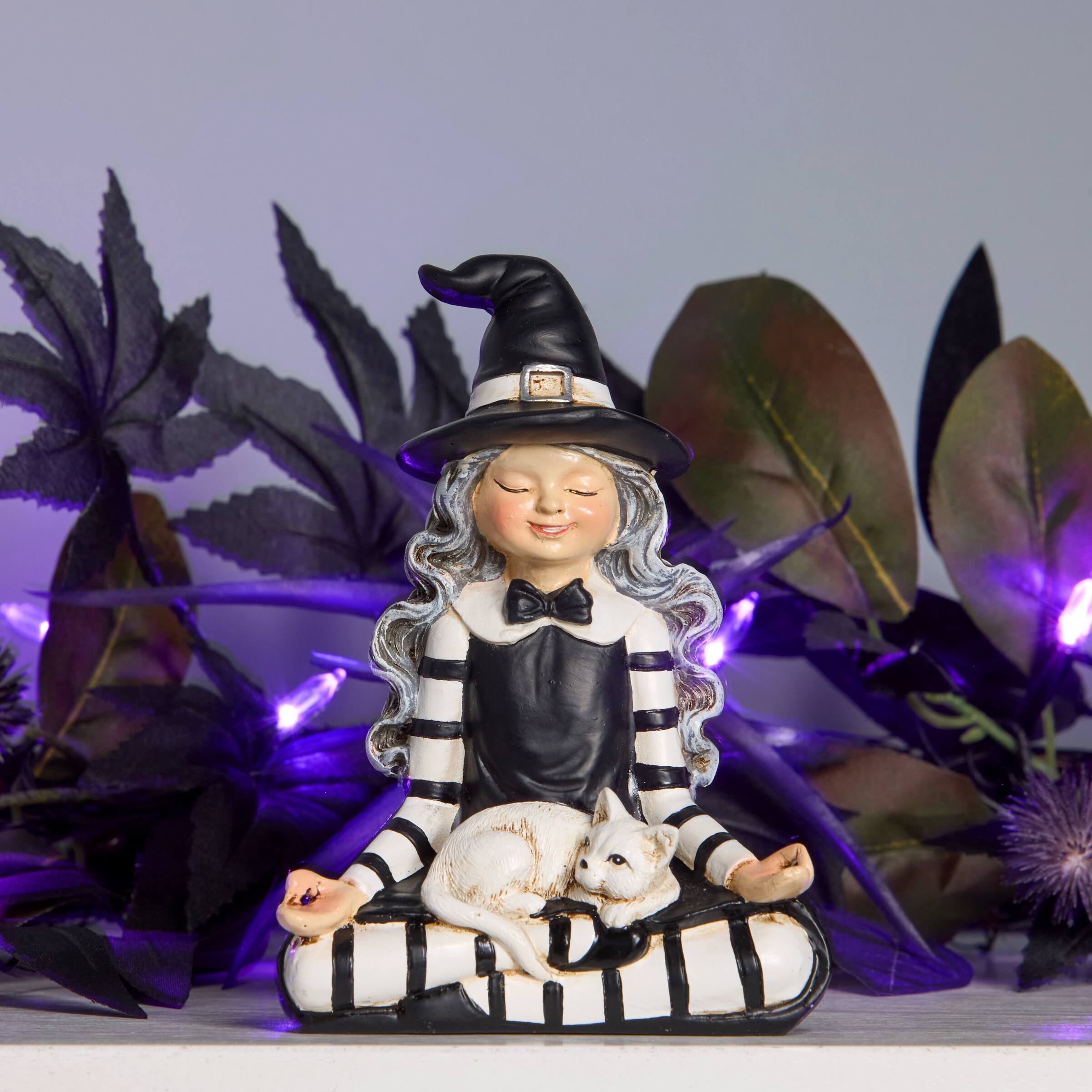 5&#x22; Yoga Witch Tabletop Figurine