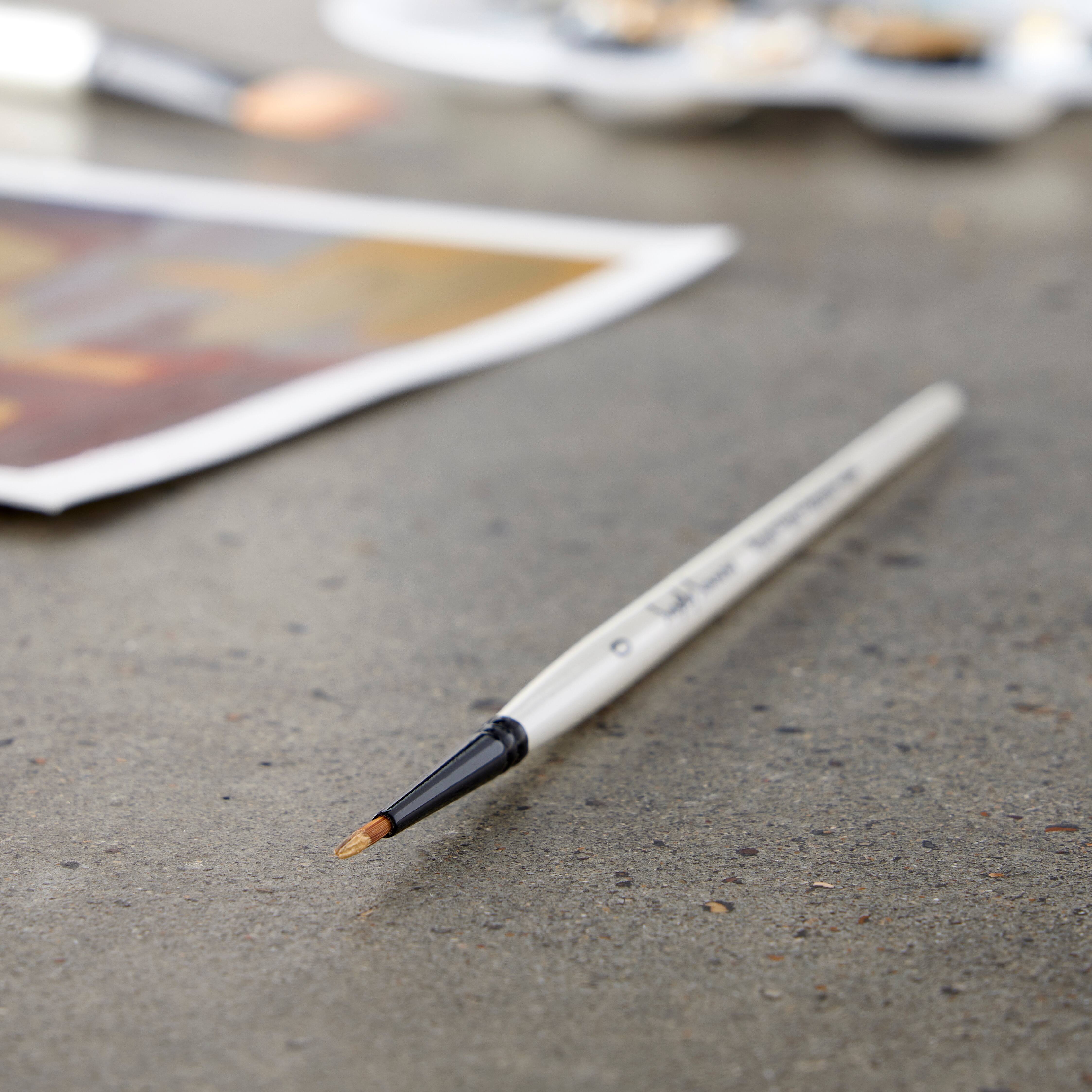 Simply Simmons Round Brush
