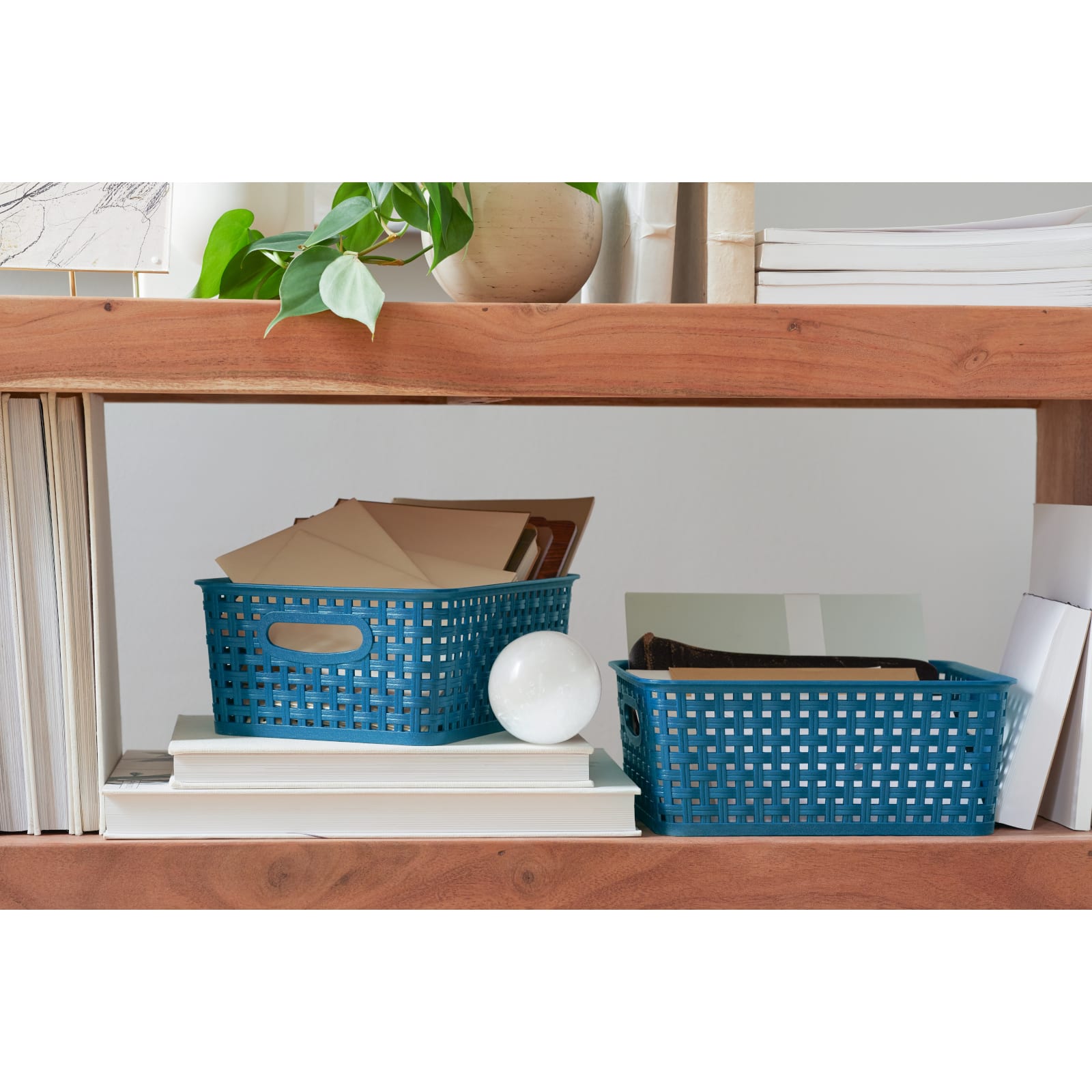 Krylon&#xAE; D&#xE9;cor Selects Matte Paint &#x26; Primer