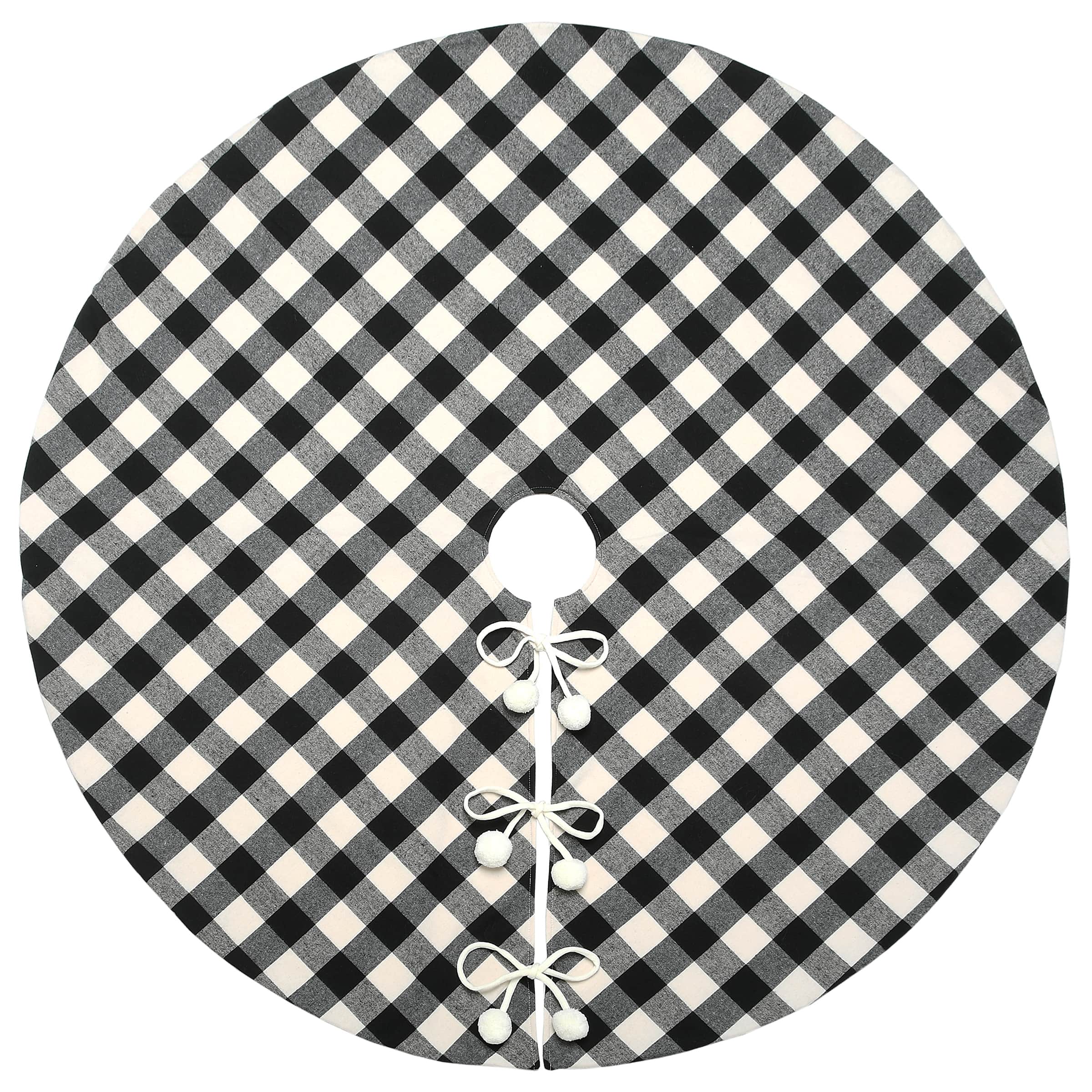 48&#x22; General Store Collection Black &#x26; White Plaid Tree Skirt