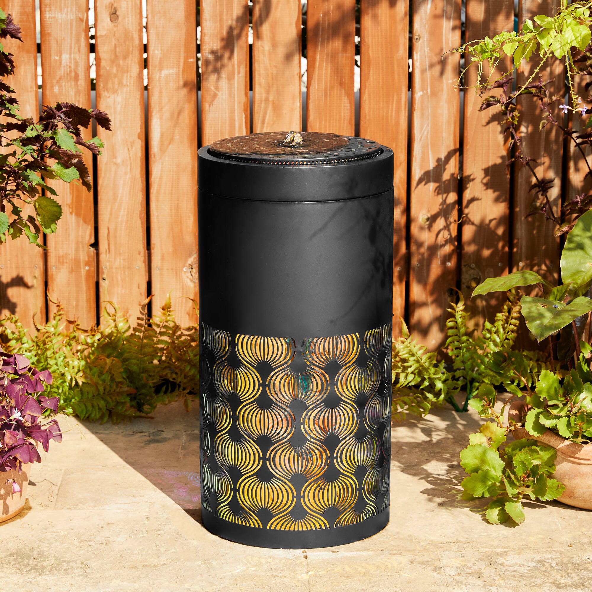 Glitzhome&#xAE; 24&#x22; Metal LED Cutout Pattern Outdoor Fountain