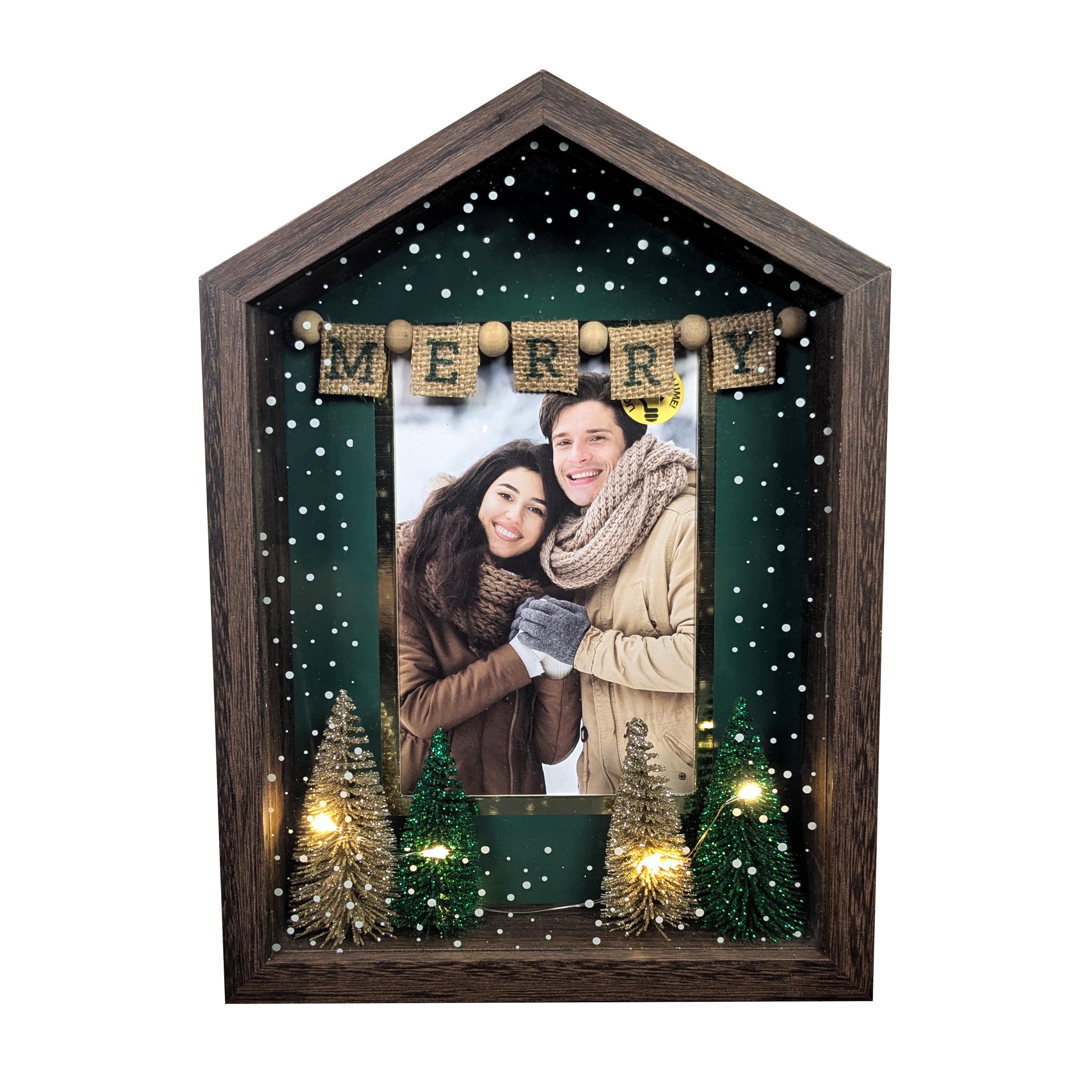 4&#x22; x 6&#x22; LED Merry House Tabletop Frame by Studio D&#xE9;cor&#xAE;