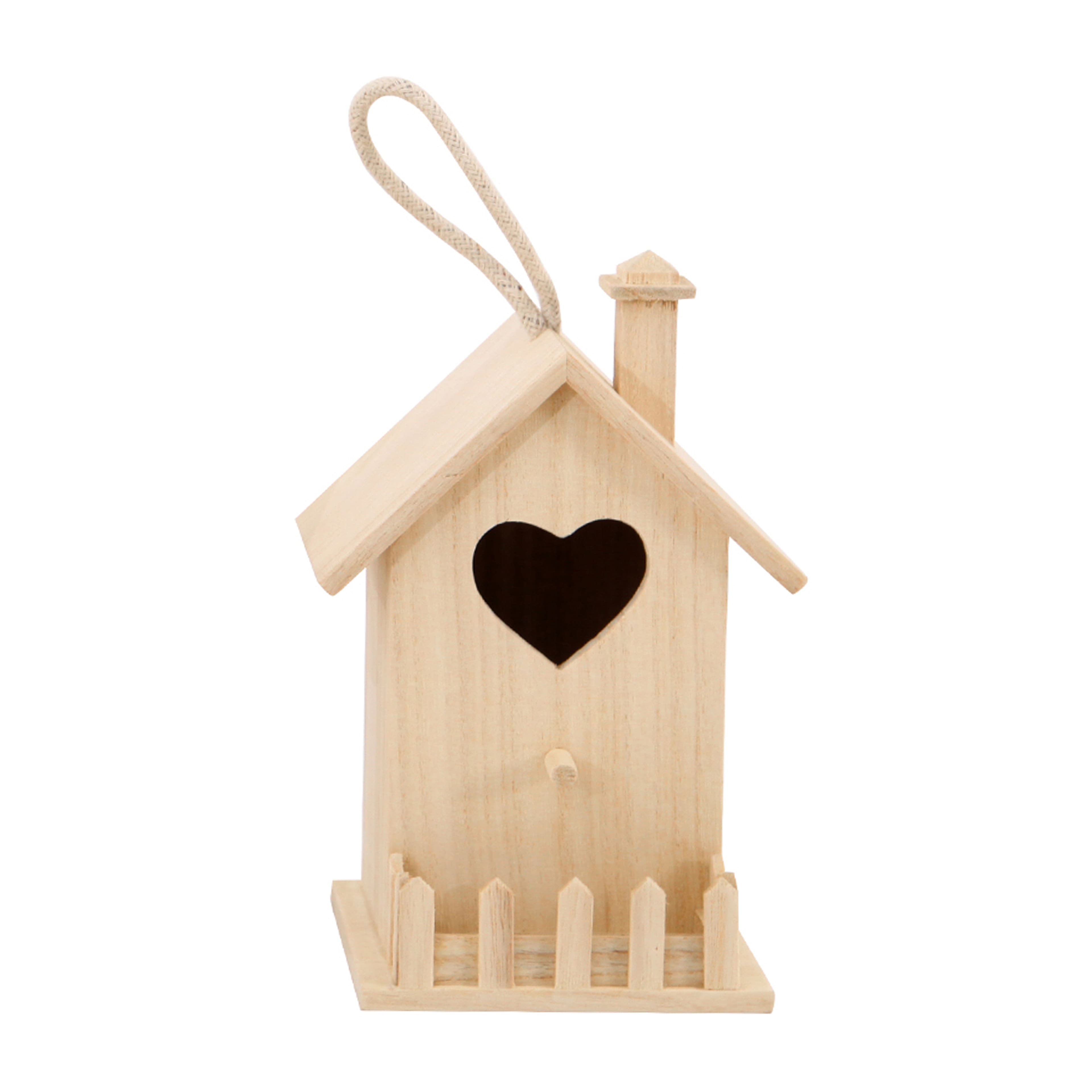 6 Pack: 8&#x22; Heart &#x26; Fence Wood Birdhouse by Make Market&#xAE;