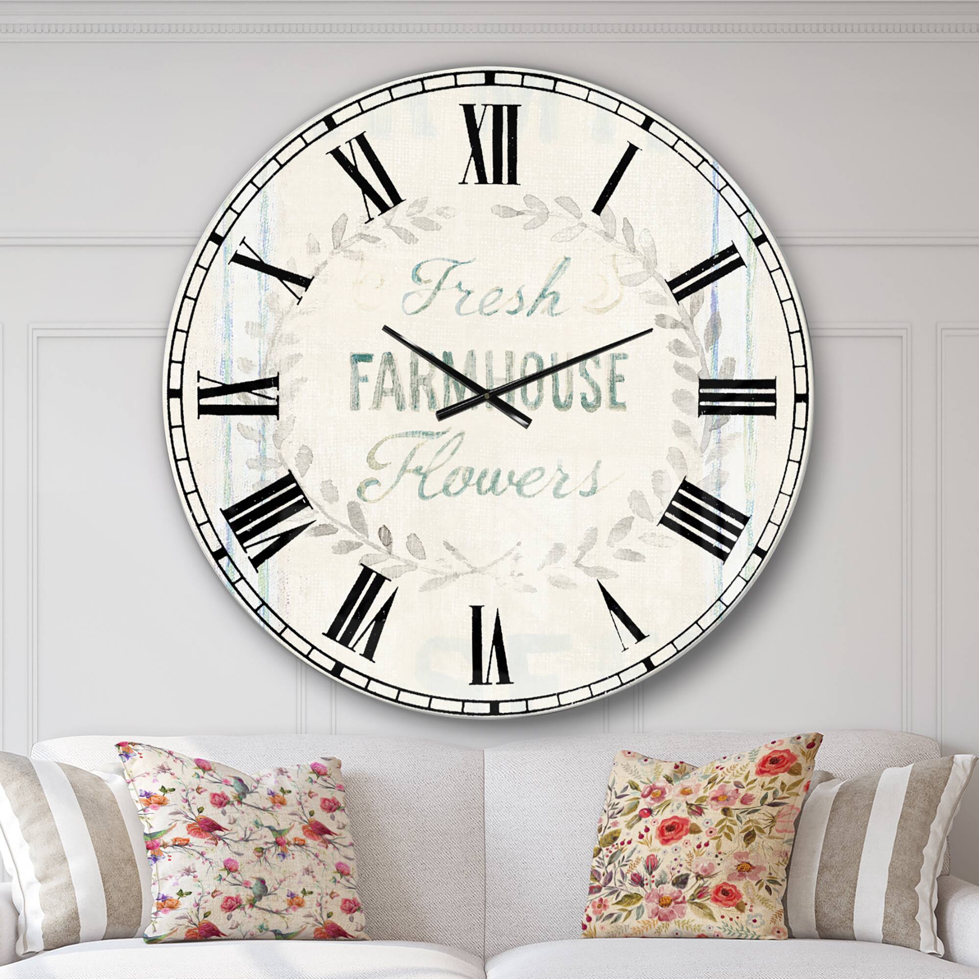 Designart 'Farmhouse Florals Viii Farmhouse Wall Clock