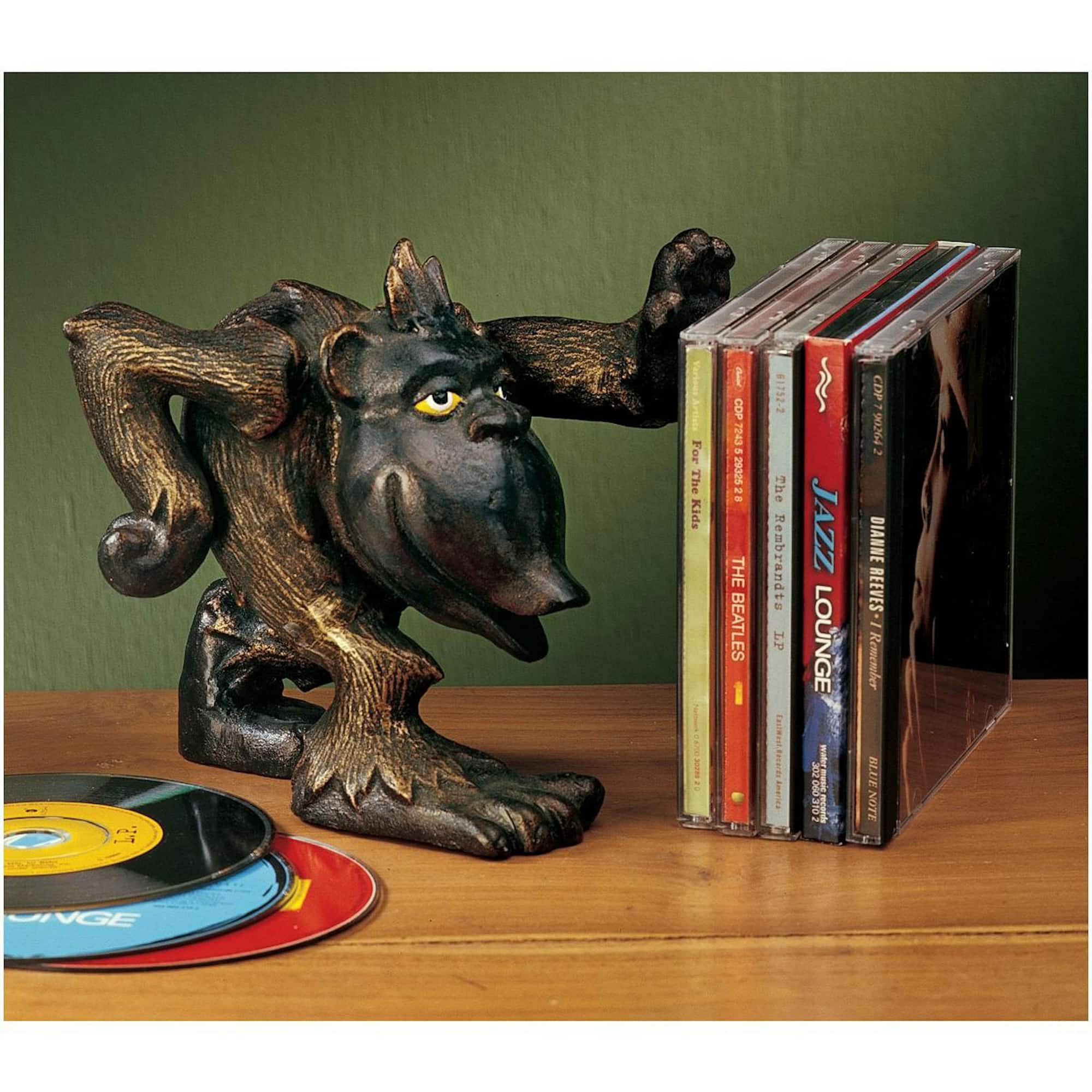 6&#x22; Gordie the Gorilla Helping Hand Cast Iron Monkey Statue