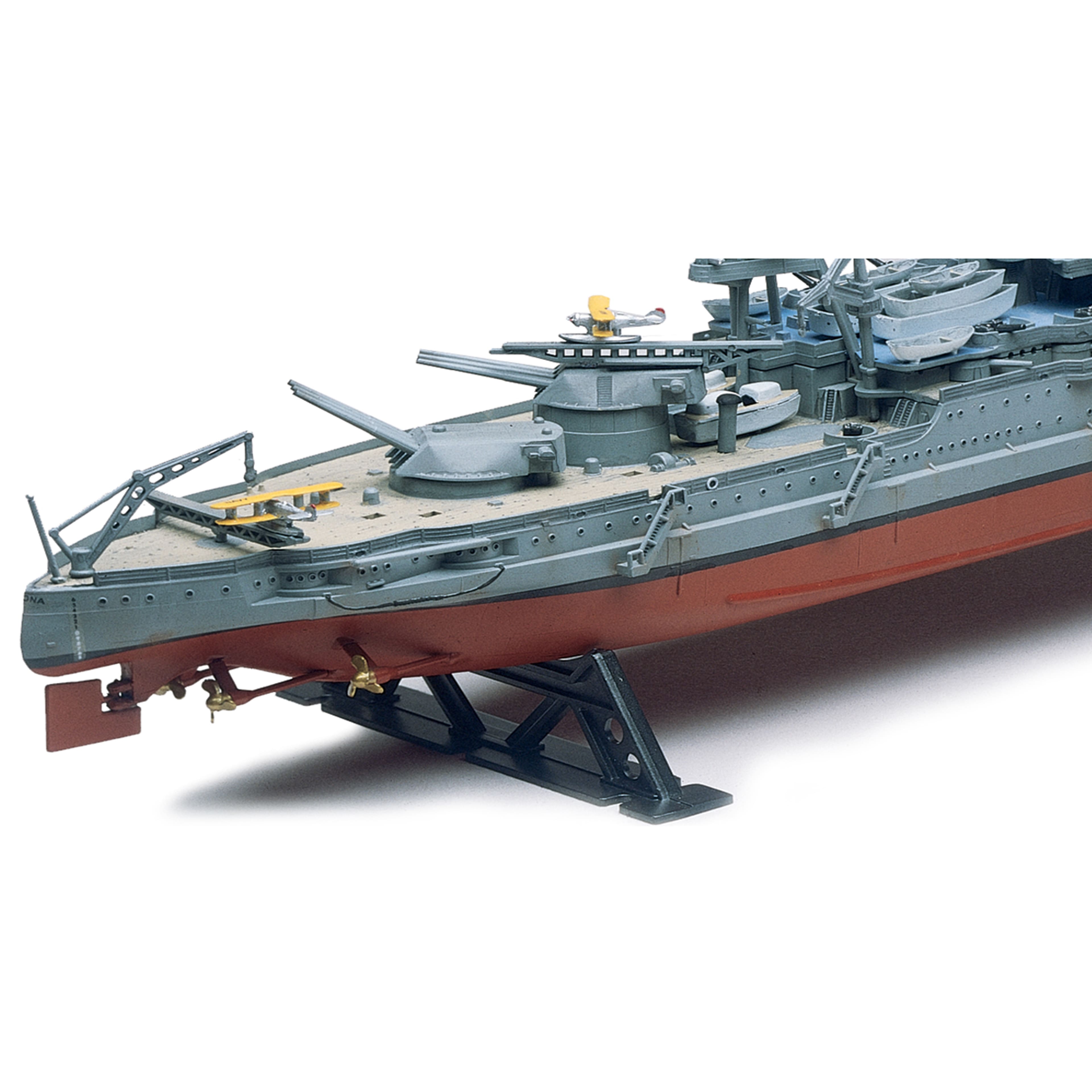 Revell&#xAE; USS Arizona Battleship Model Kit