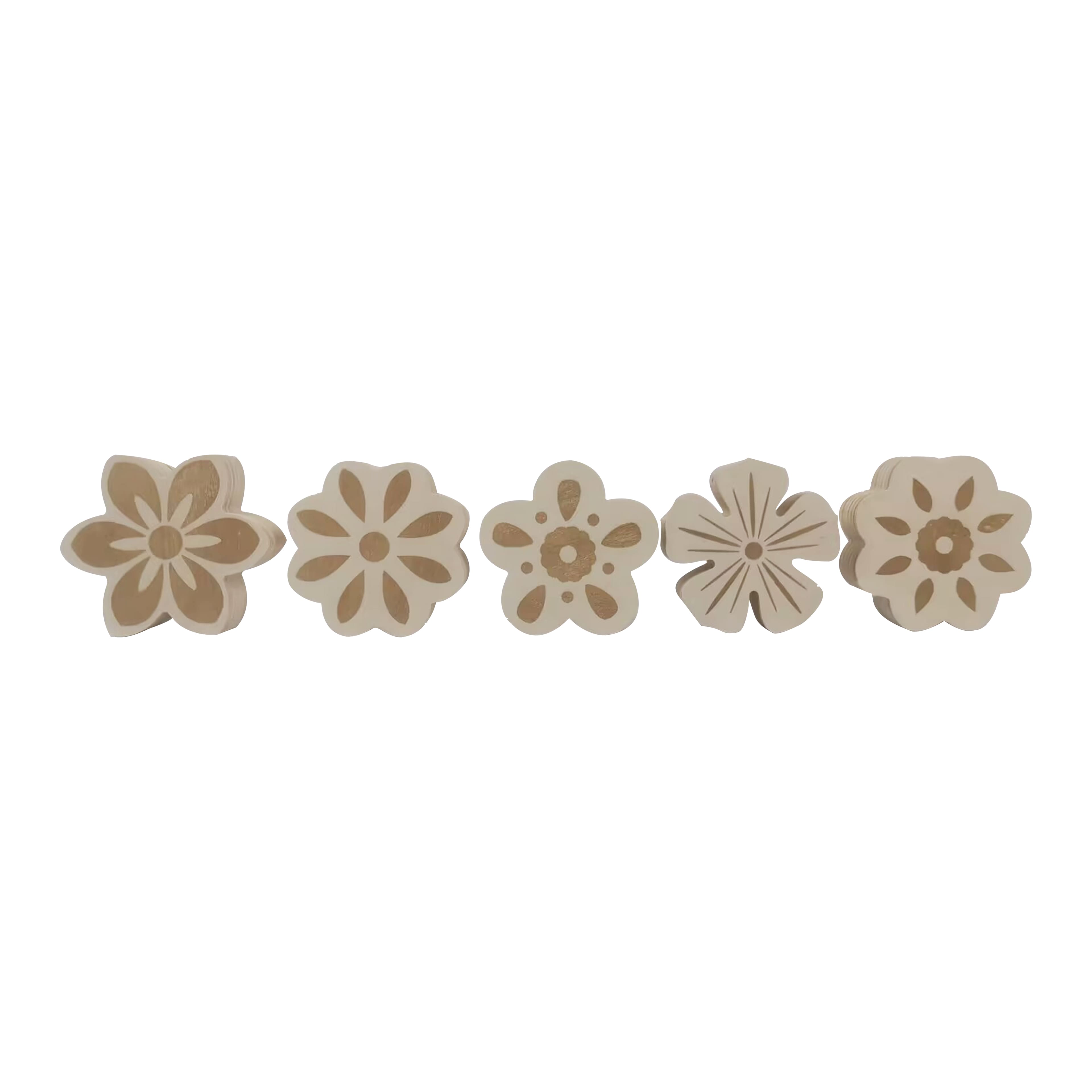 2.75&#x22; Flowers DIY Wood D&#xE9;cor by Make Market&#xAE;