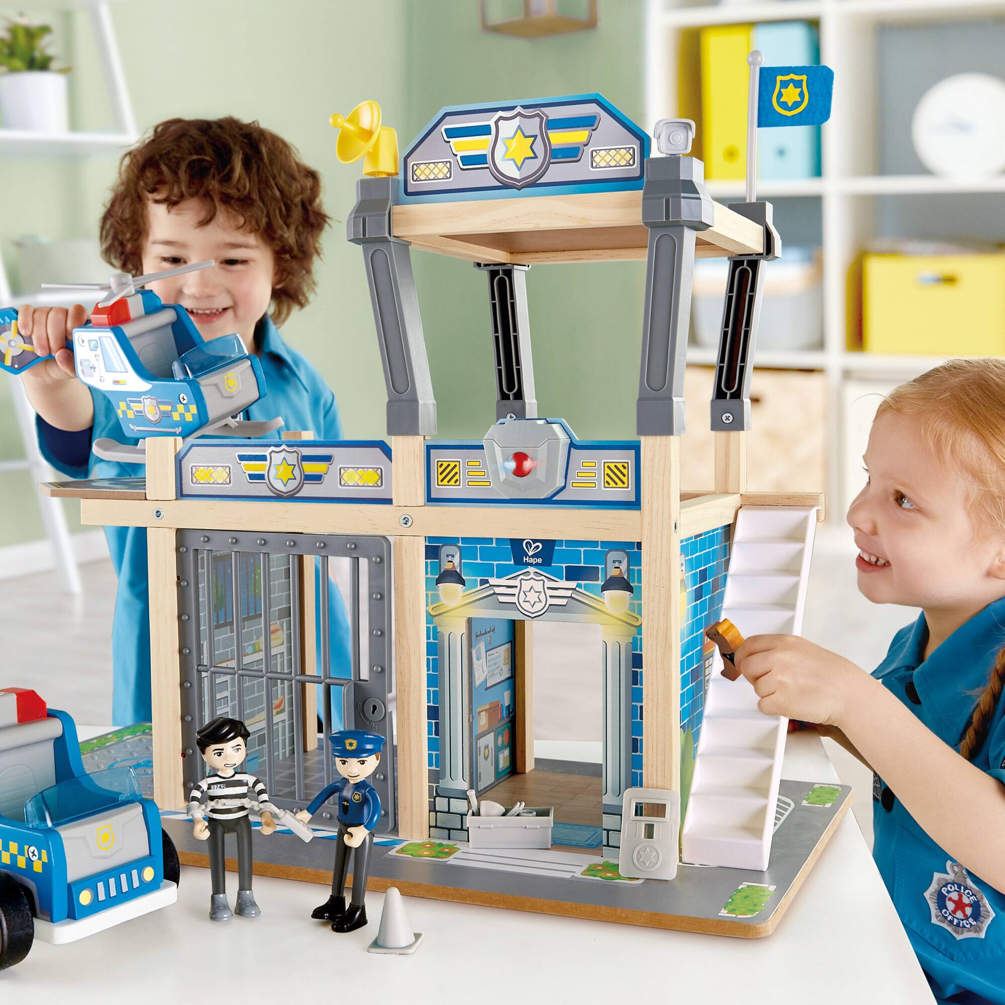 Hape Metro Police Department Lights & Sounds Playset