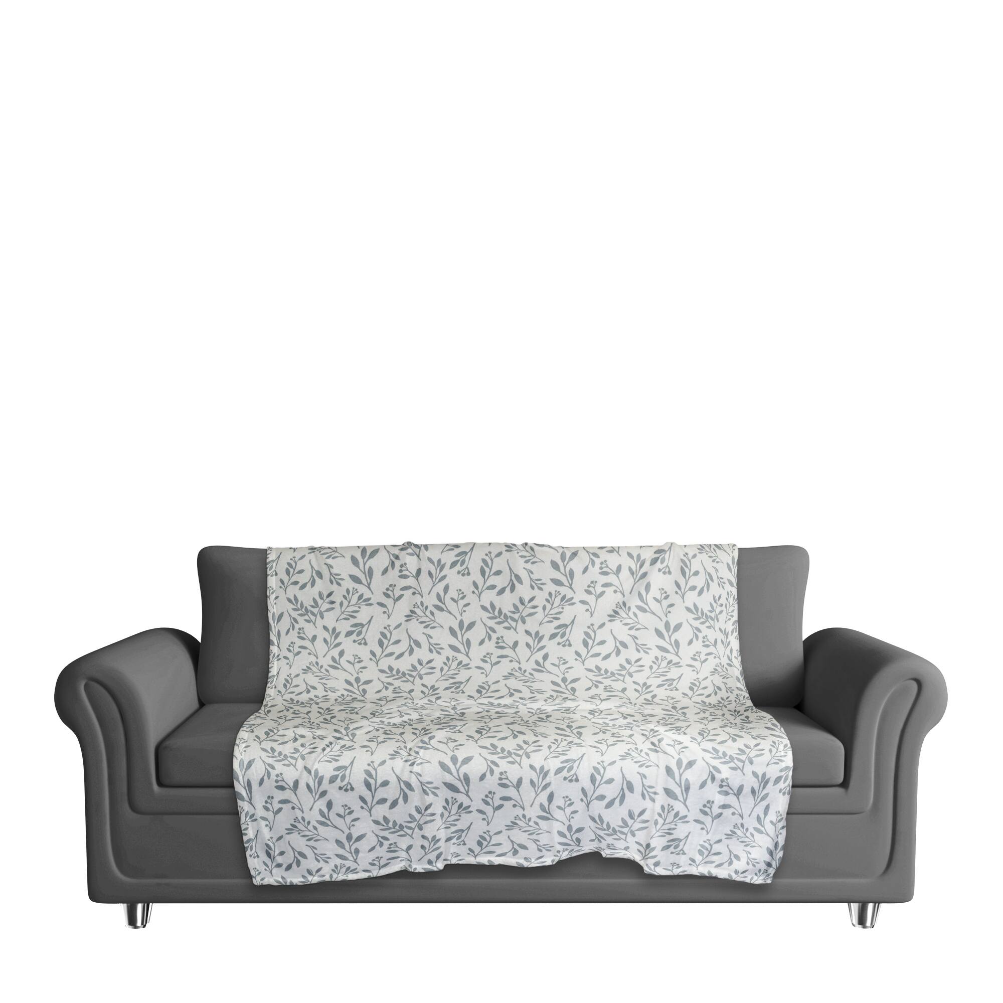 60&#x22; Delicate Floral Fleece Blanket