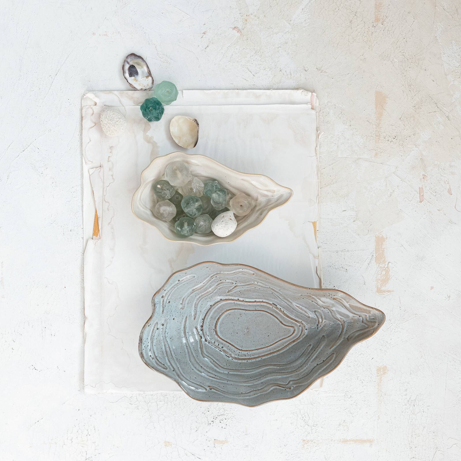 Hello Honey® 11.5" Tan & Blue Oyster Shaped Stoneware Bowl