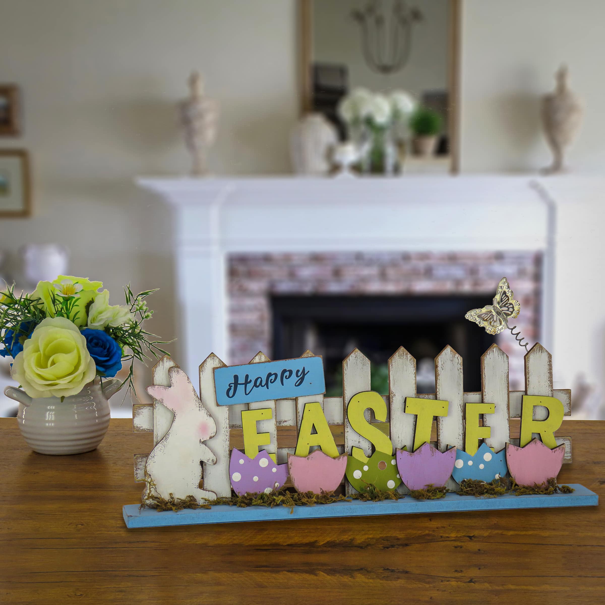 16&#x22; Happy Easter Tabletop D&#xE9;cor