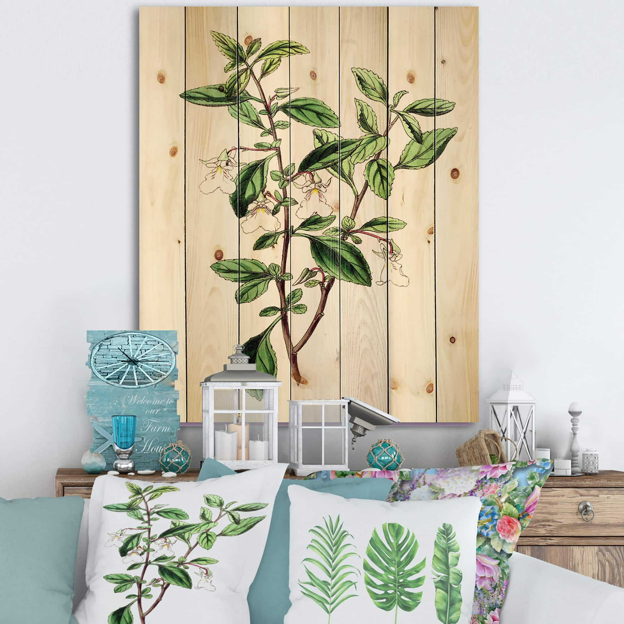 Designart - Vintage Green Leaves Plants VII - Traditional Print on Natural Pine Wood