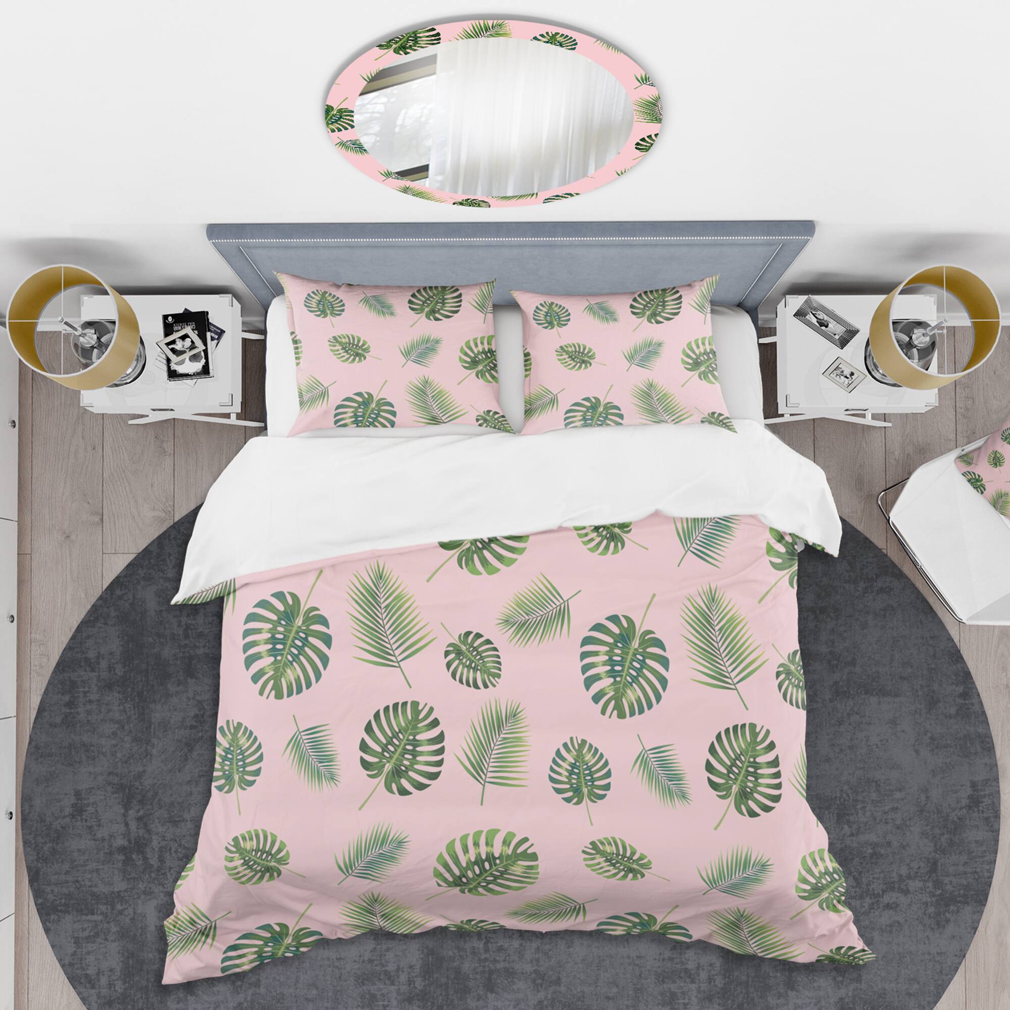 Designart &#x27;Palm Tropical leaves pattern.&#x27; Mid-Century Duvet Cover Set