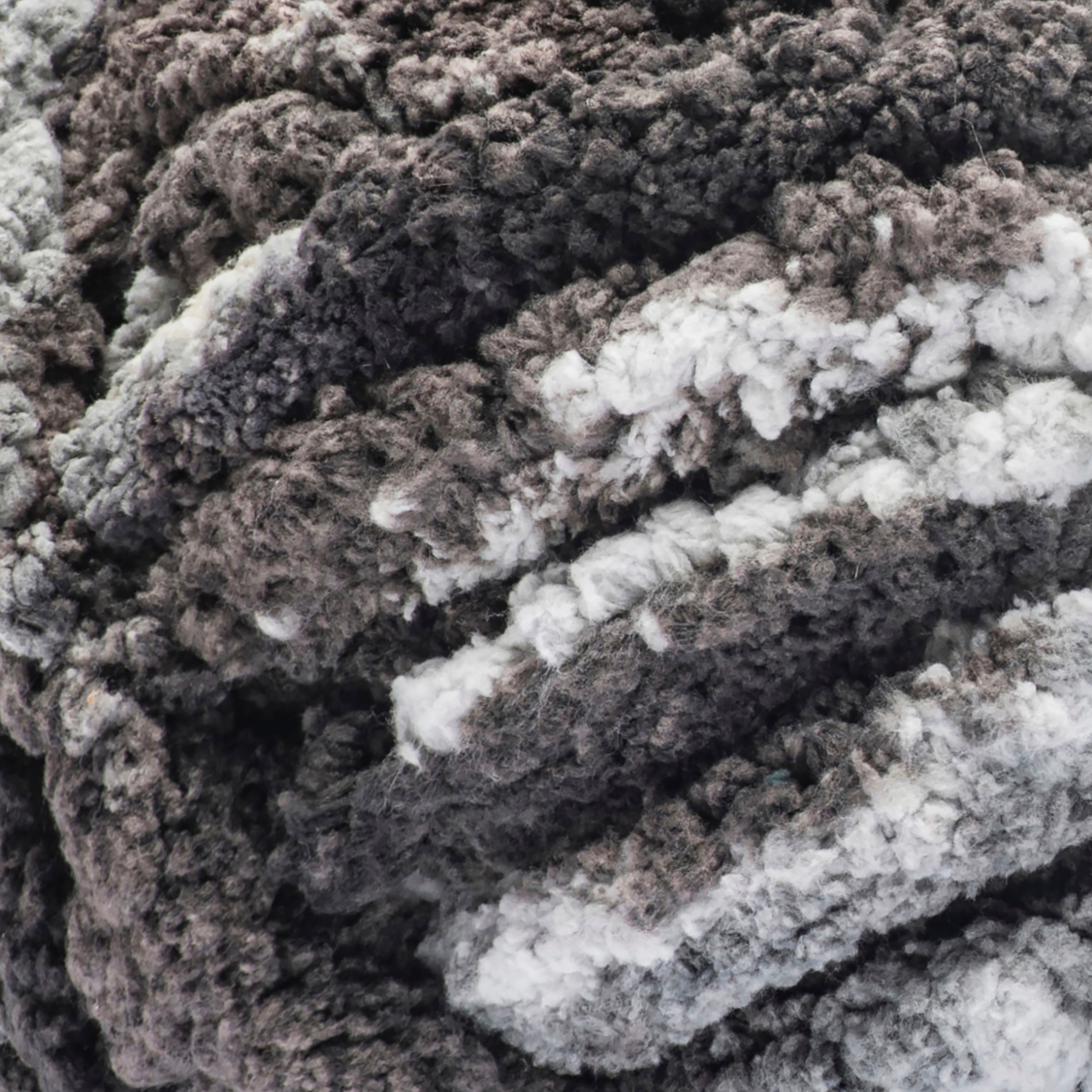 Bernat® Blanket Big™ Yarn