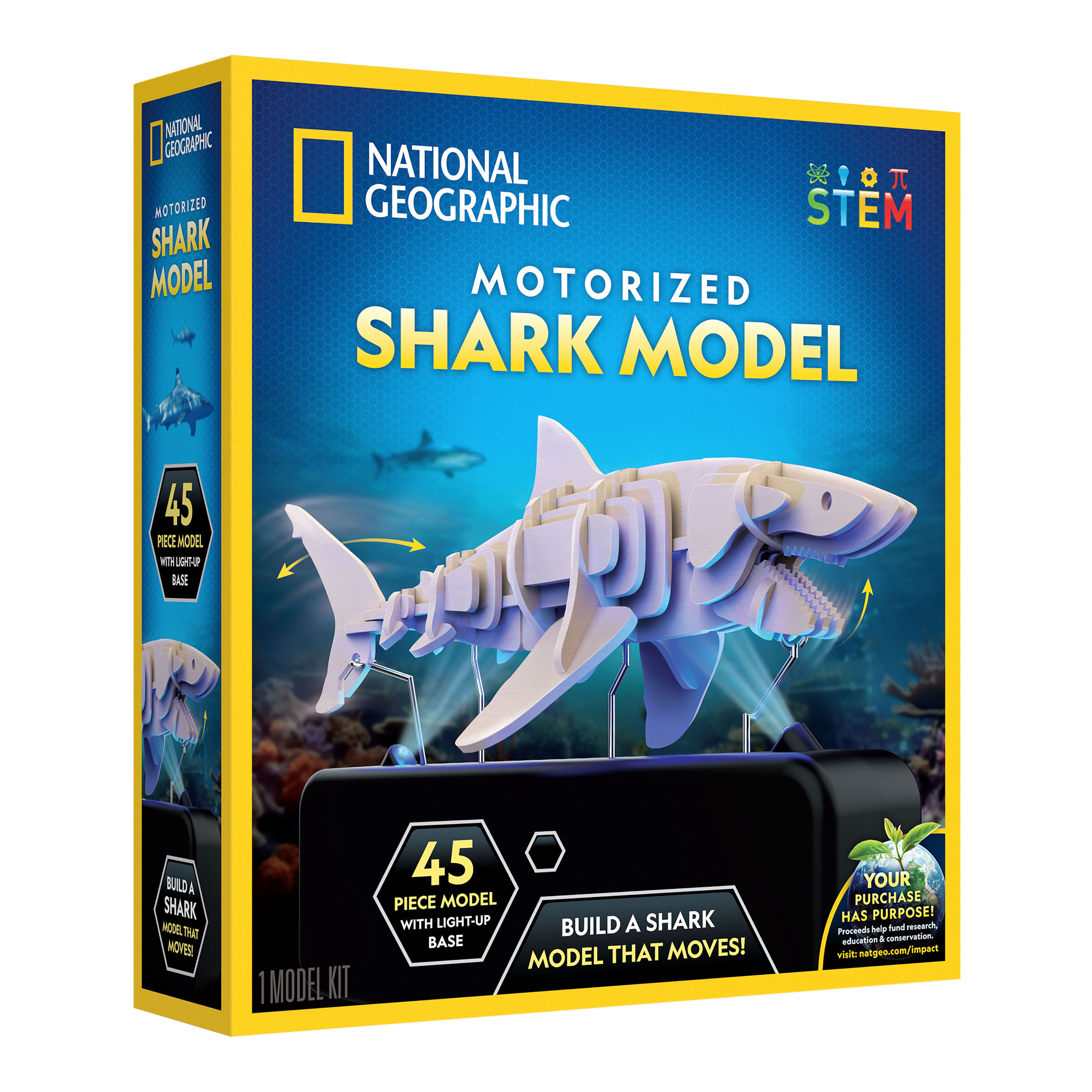 National Geographic™ Motorized Shark Model Kit