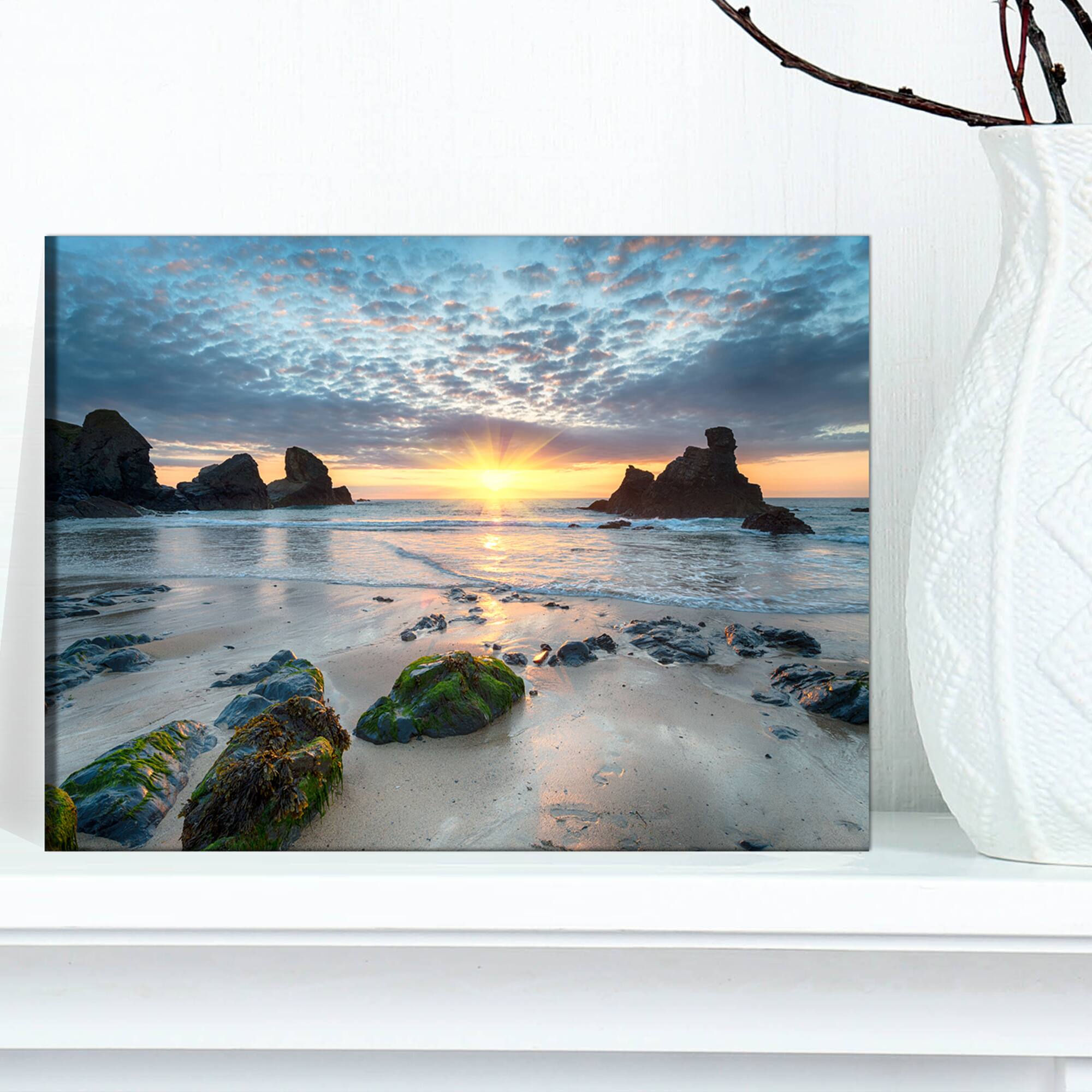 Designart - Beautiful Porthcothan Bay - Large Seashore Canvas Wall Art